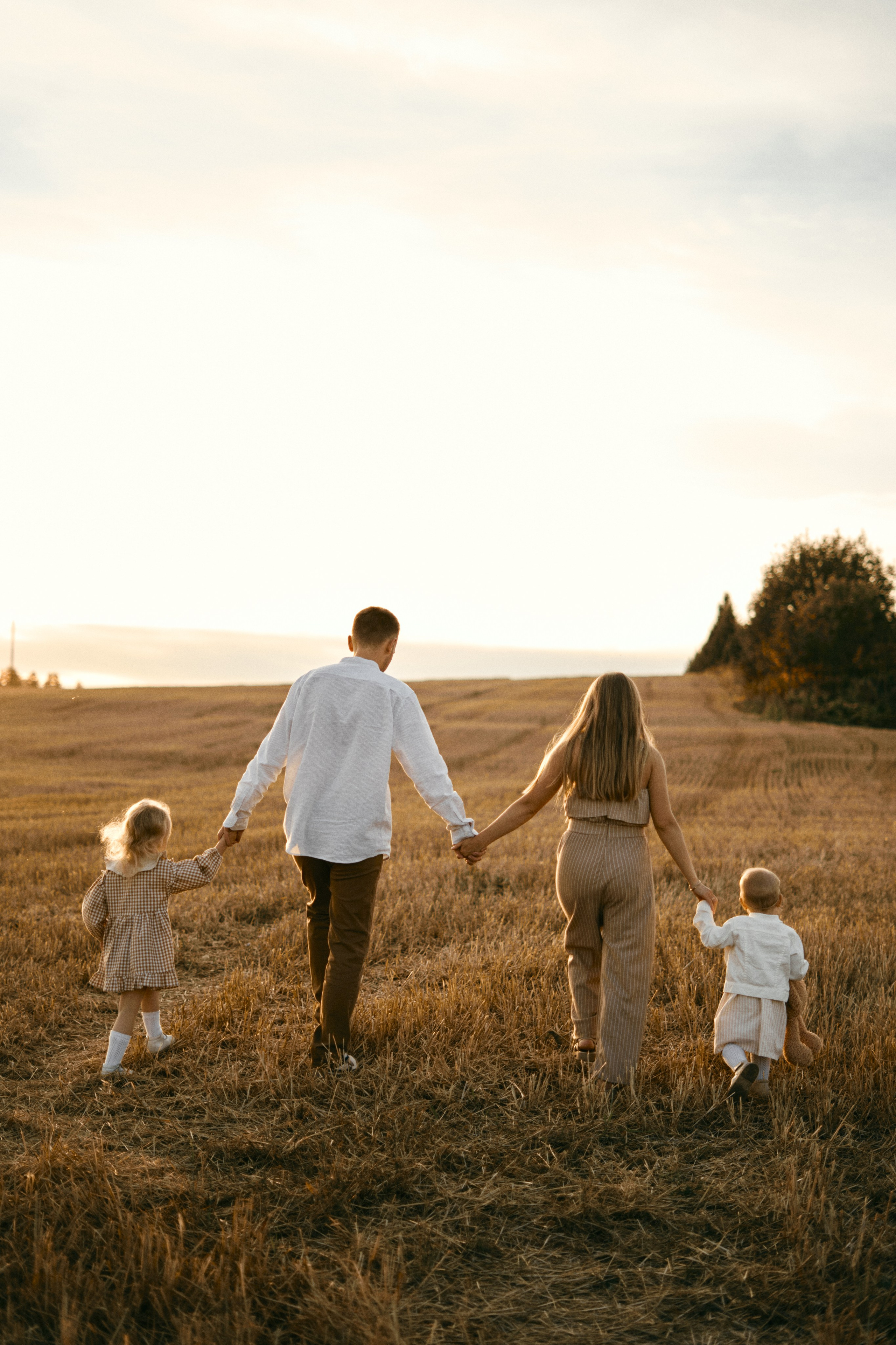 Август, поле и много смеха. Фотограф Киров Анжелика Некрасова
