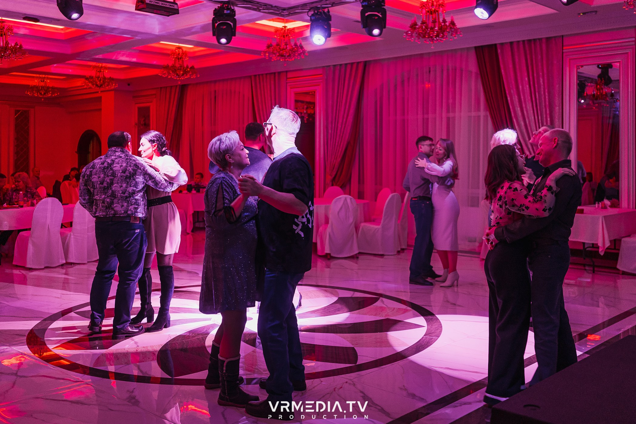 Выходные в ресторане «Лазурный берег»