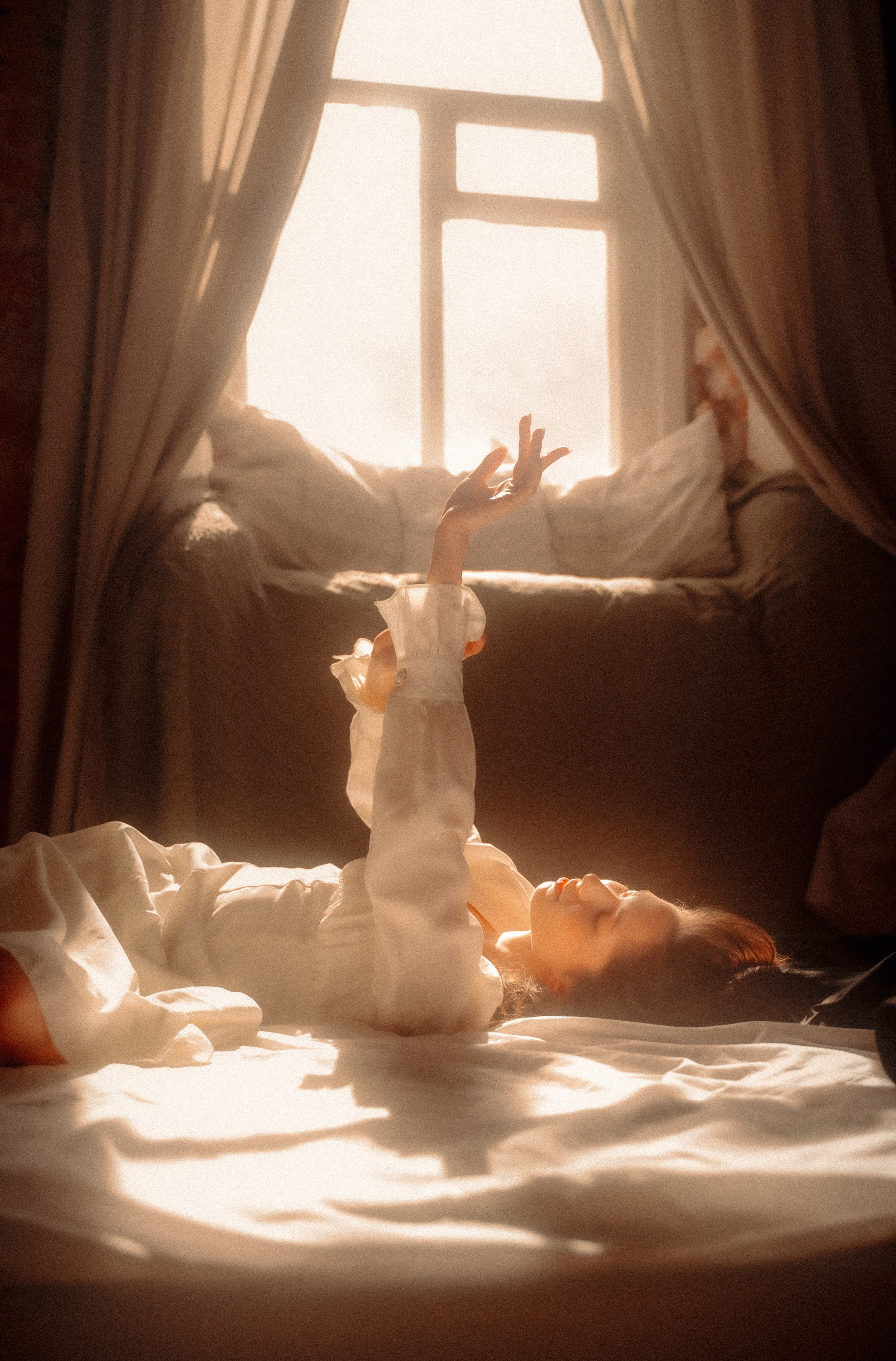 Тоня. Ищем потаённое. Портретный и предметный фотограф в Санкт-Петербурге