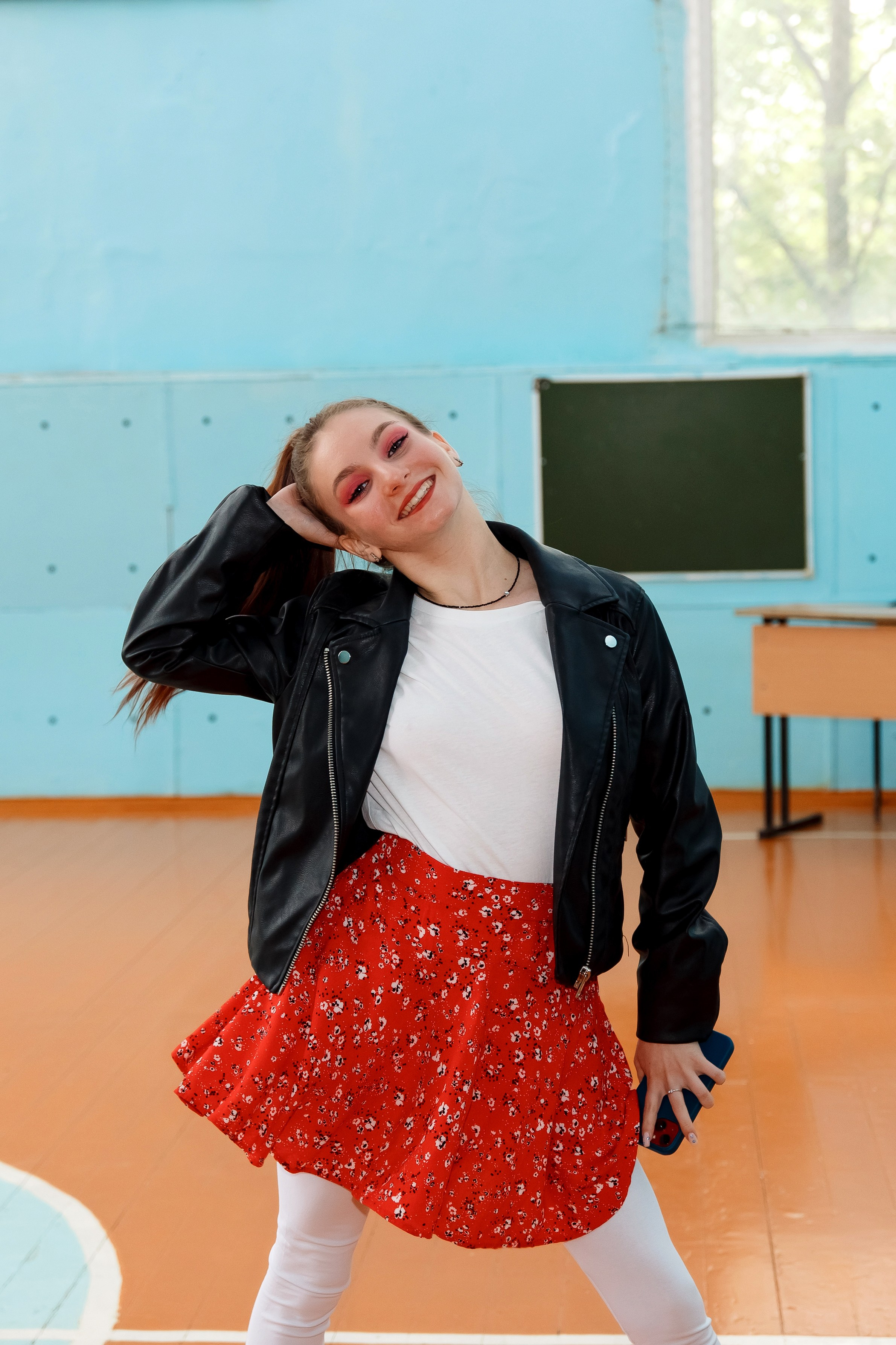 11 класс день не послушания в школе. Фотограф Любовь Корниенко, Примоский край