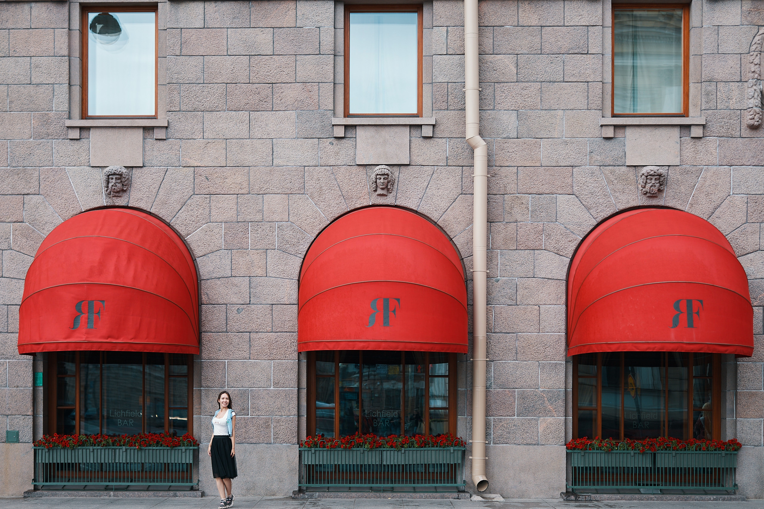 Фотопрогулка по Петербургу с Надеждой. Фотограф Валерий Сабрам