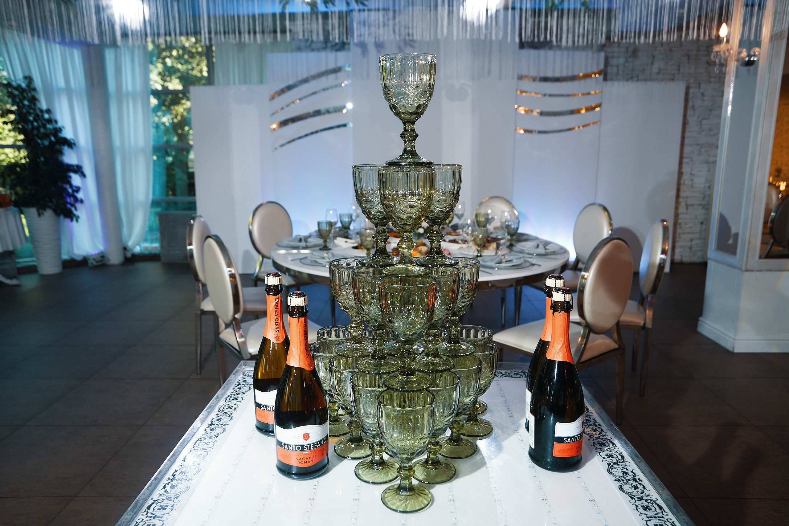 Корпоратив. Стоматологи в ресторане Vinity. Фотограф Валерий Сабрам