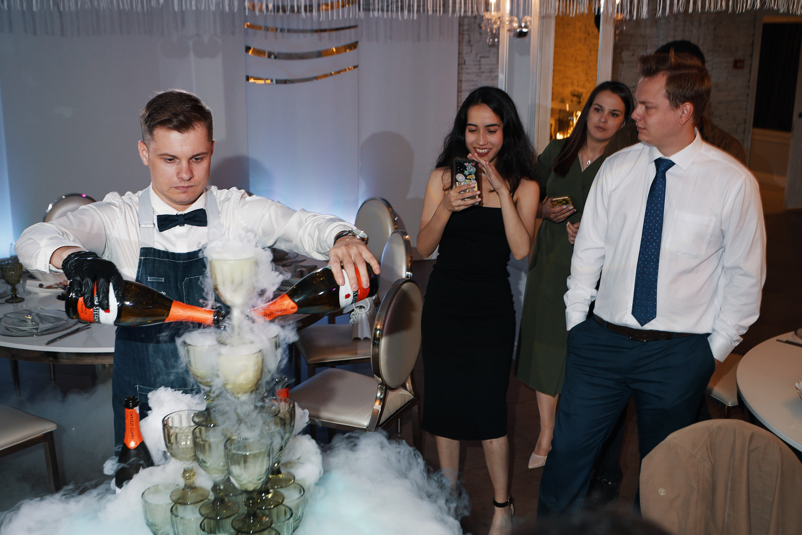 Корпоратив. Стоматологи в ресторане Vinity. Фотограф Валерий Сабрам