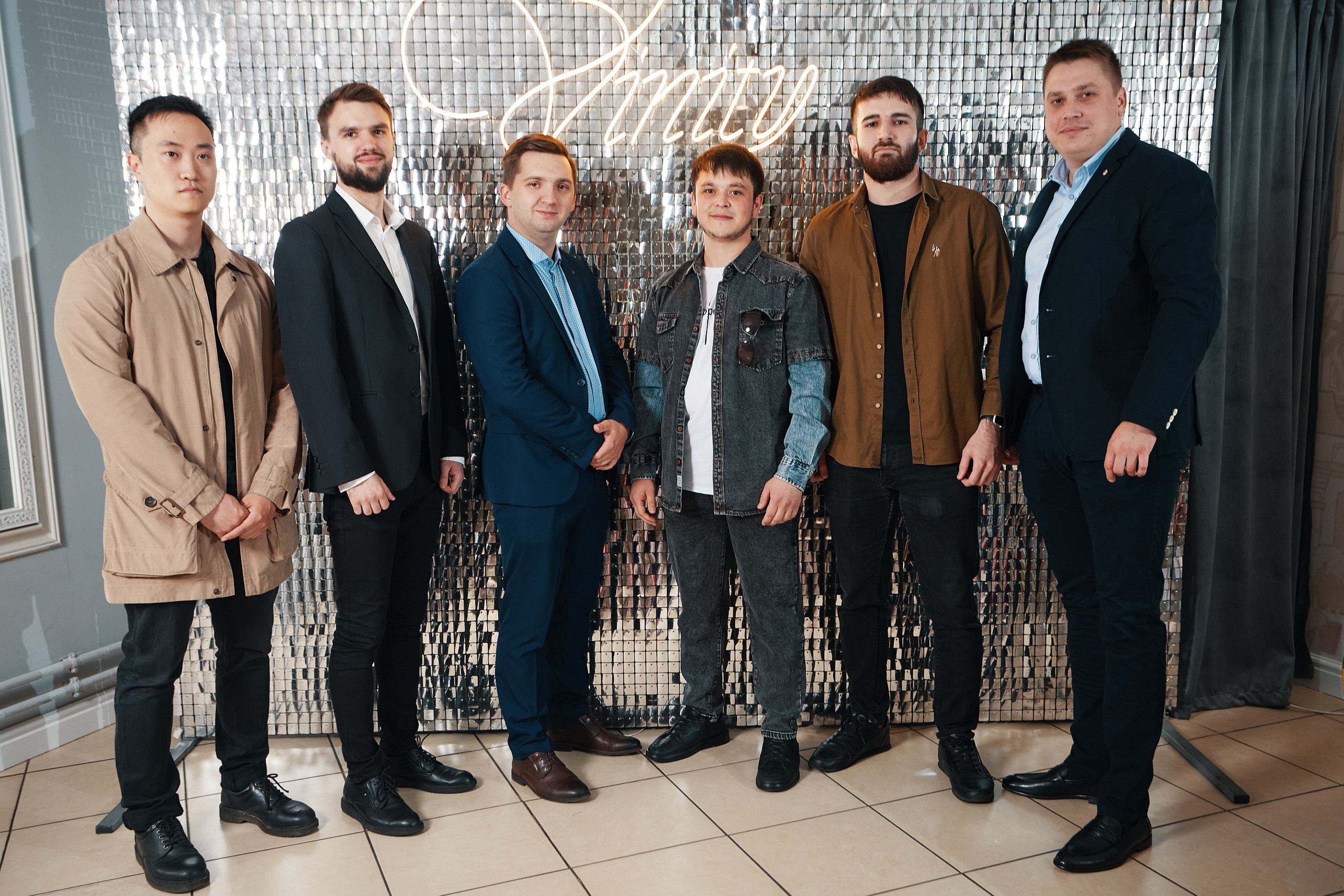 Корпоратив. Стоматологи в ресторане Vinity. Фотограф Валерий Сабрам