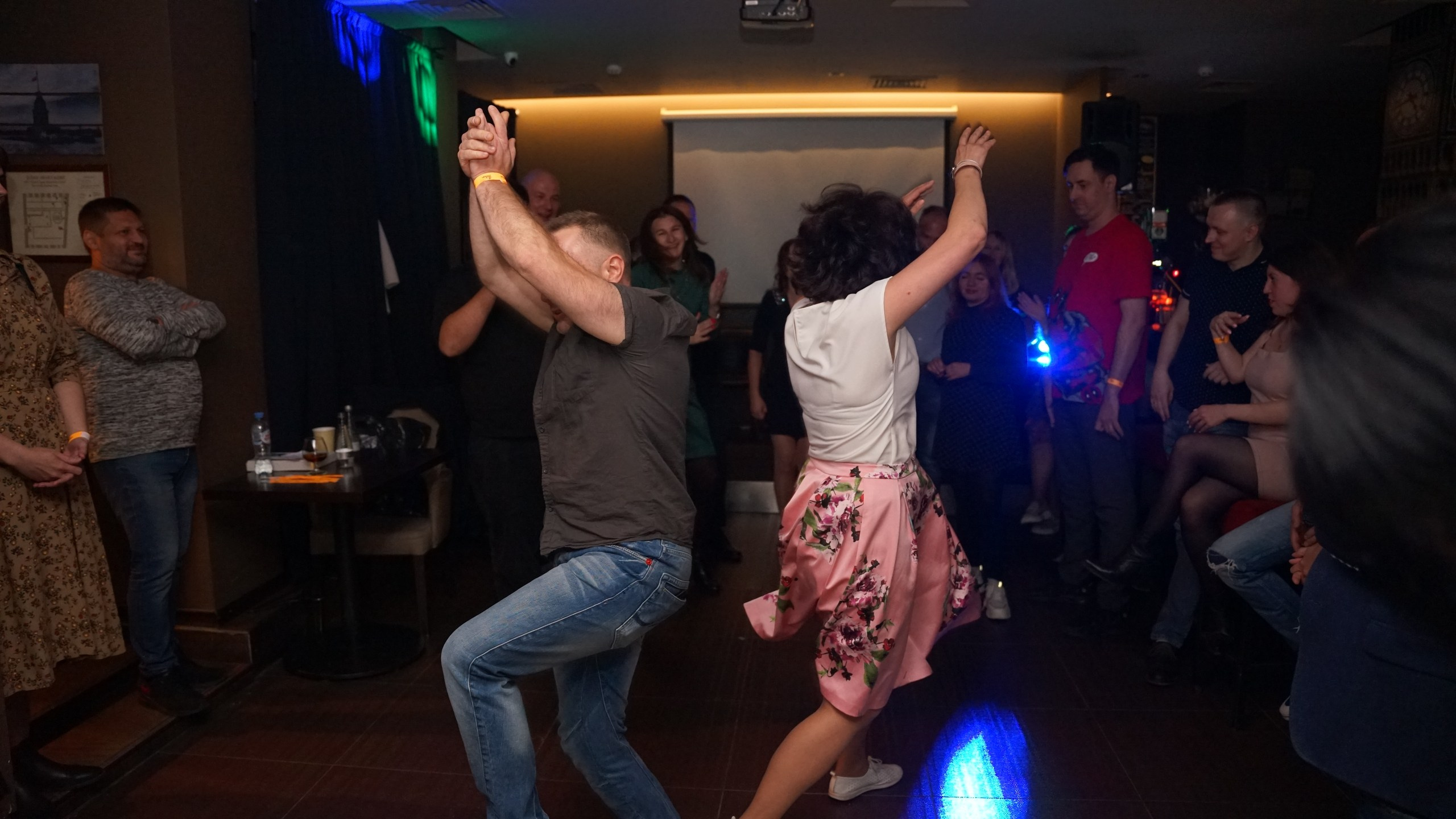 «И снова…» Клубная вечеринка | 03.09.22. Галерея Фантим