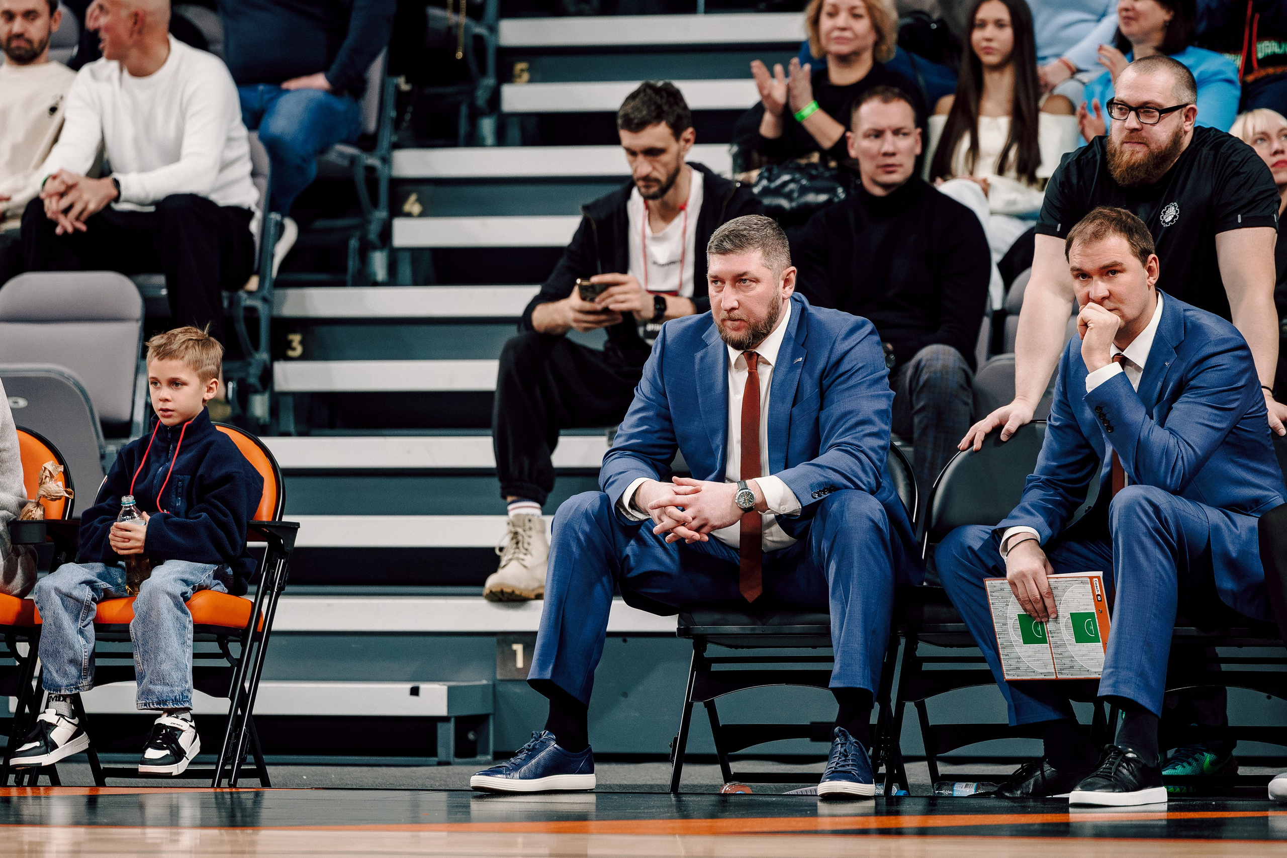 Winline Basket Cup — УРАЛМАШ — УНИКС. Лёшка Варзегов — фотограф