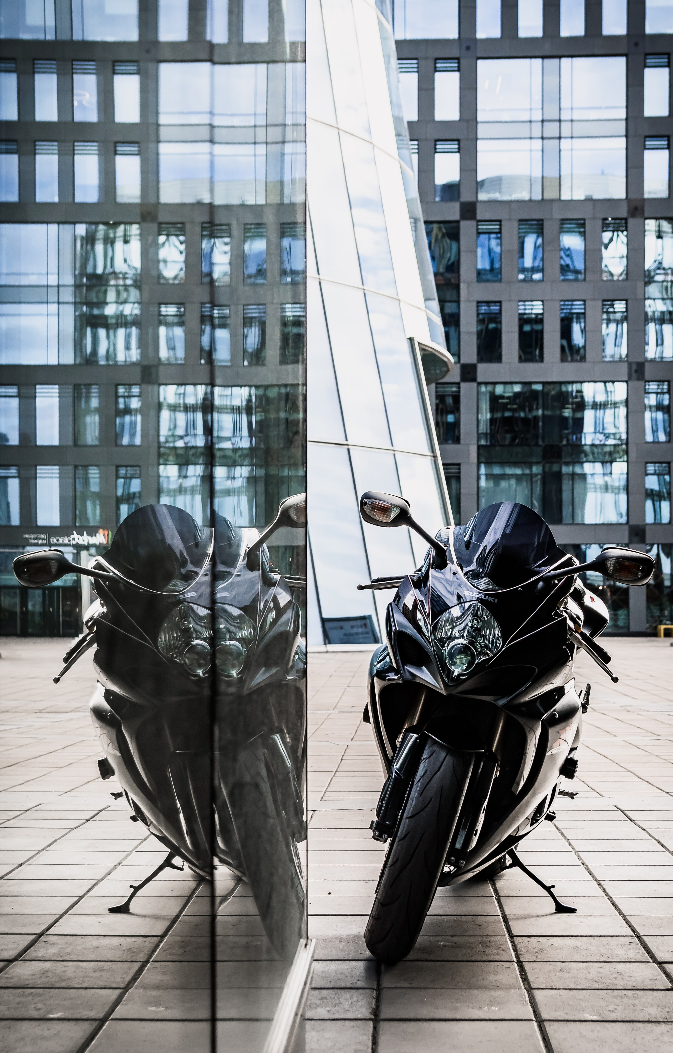 Кира и Кирилл — Suzuki GSX-R1000. Мотофотограф в Санкт-Петербурге Мария Скурская