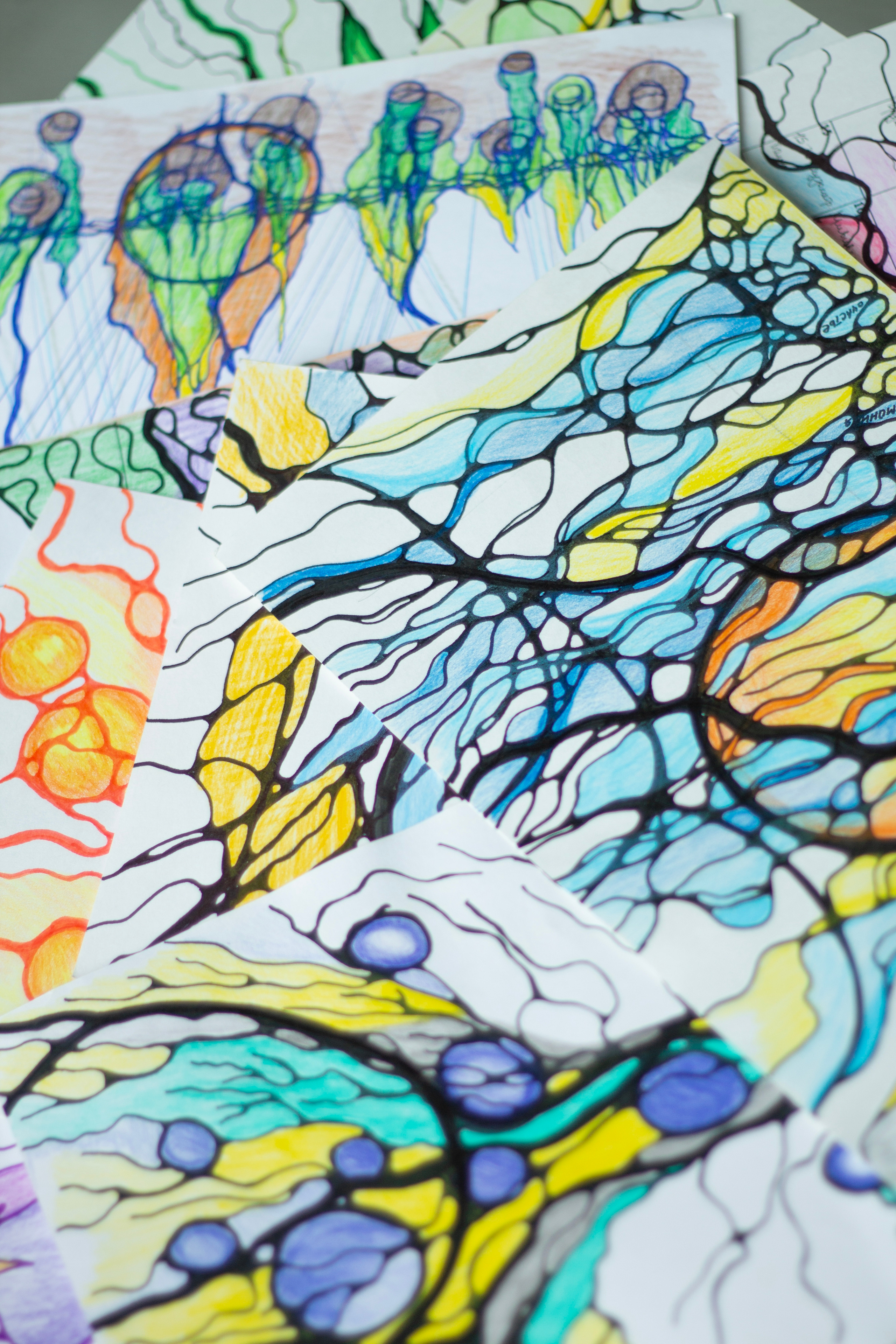 Рисунки нейрографики множество слоями