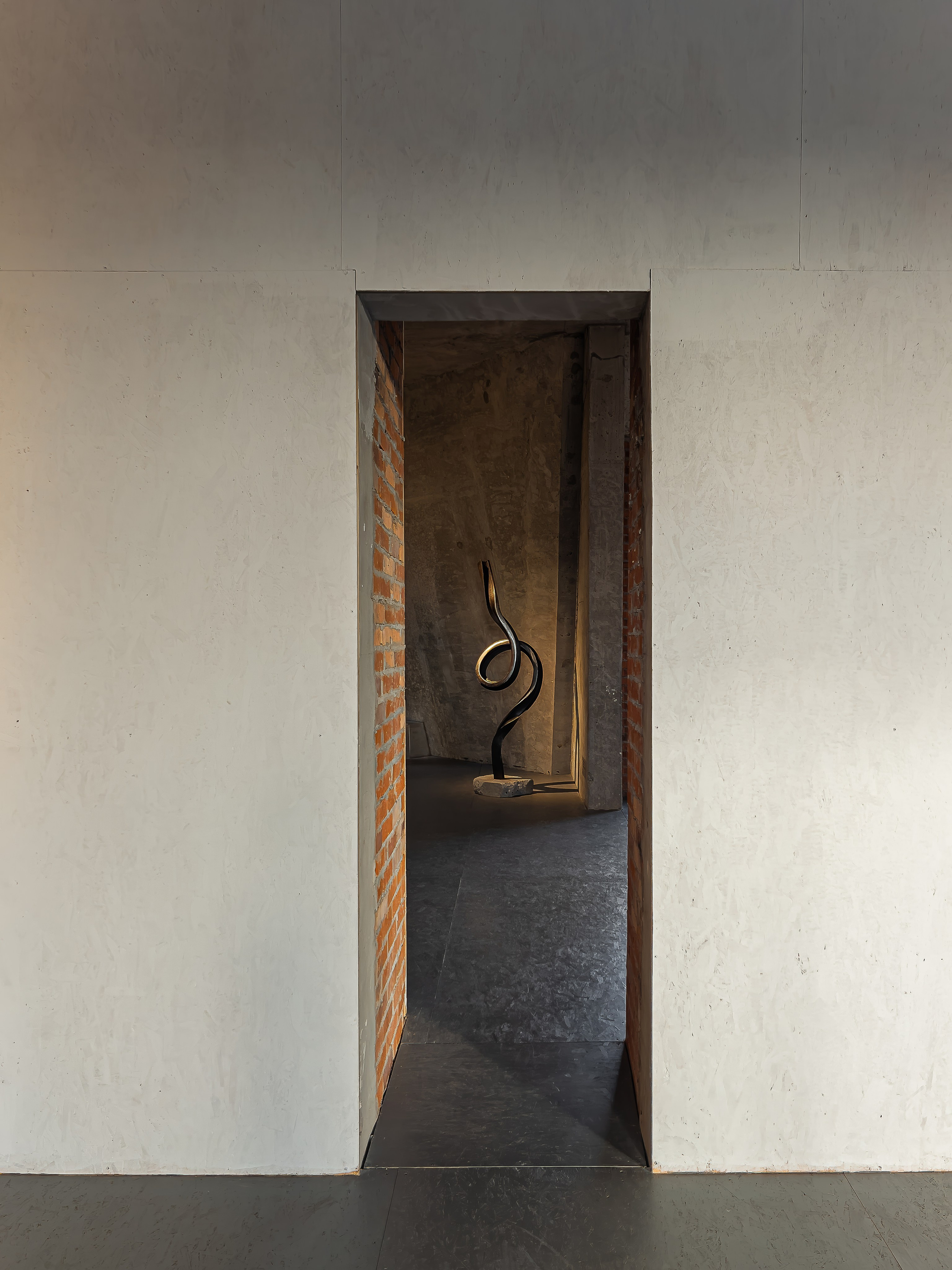 Галерея Vladey, дом с Атлантами. Иван Благушин. Интерьерный и архитектурный фотограф в Москве и Санкт-Петербурге