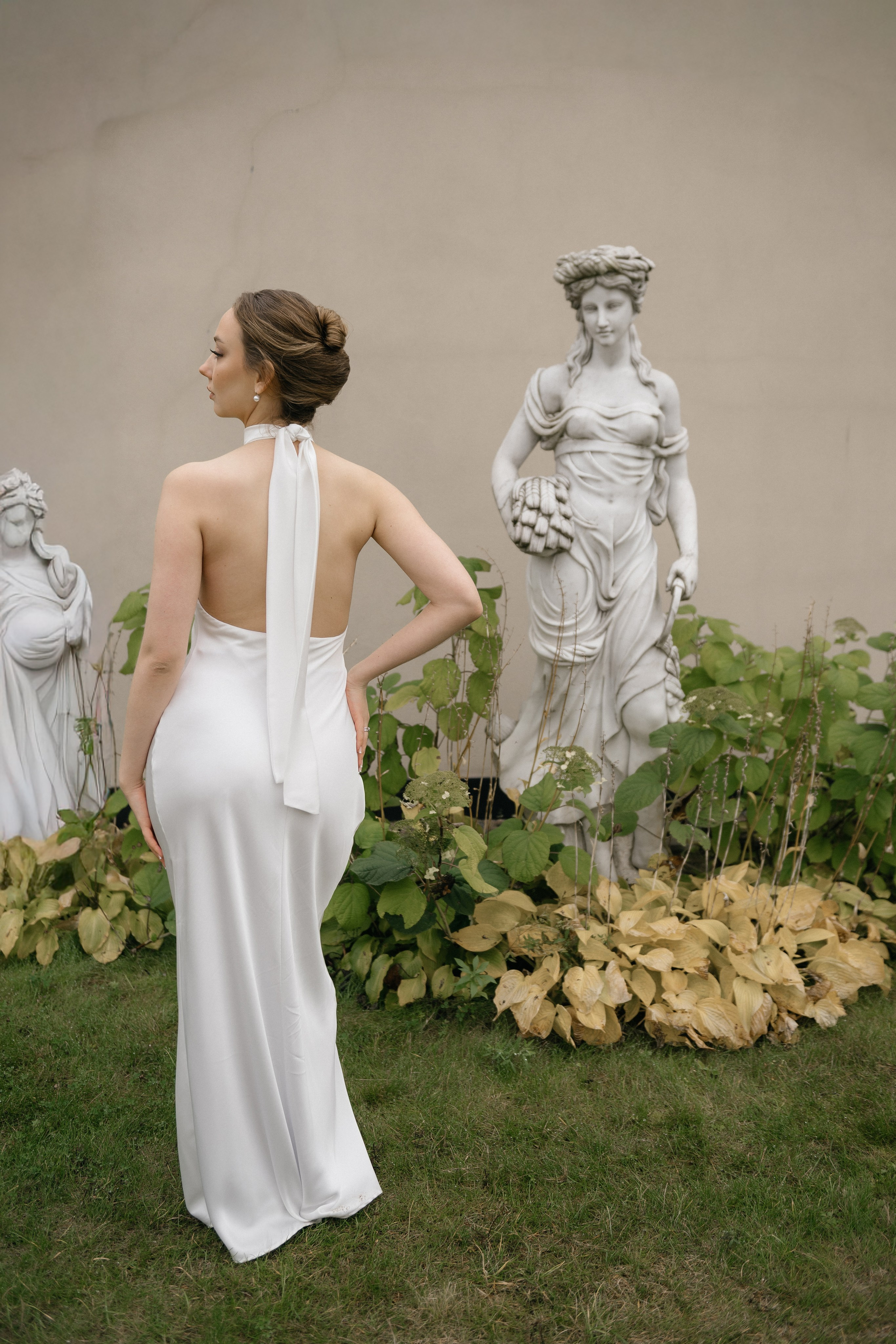 Wedding day in Martinique Bar. Wedding PHOTOGRAPHER Andrew Vnukov