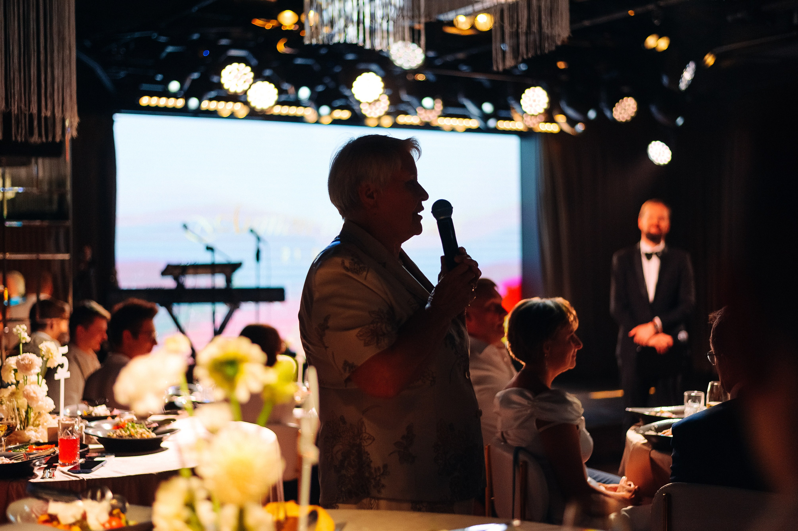 Годовщина свадьбы в Atmosfera. Свадебный фотограф в Екатеринбурге Артём Зайнетдинов