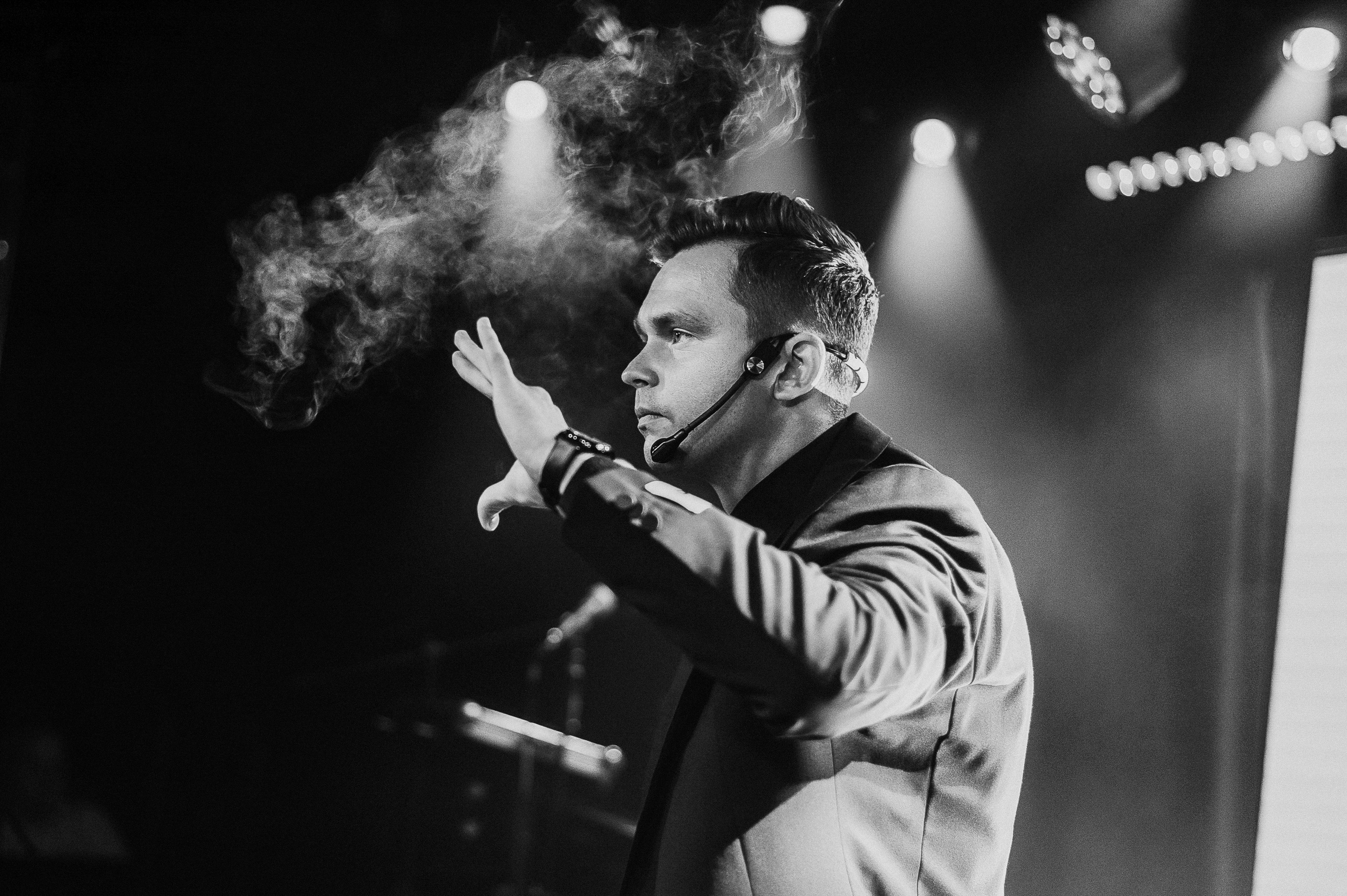 Годовщина свадьбы в Atmosfera. Свадебный фотограф в Екатеринбурге Артём Зайнетдинов