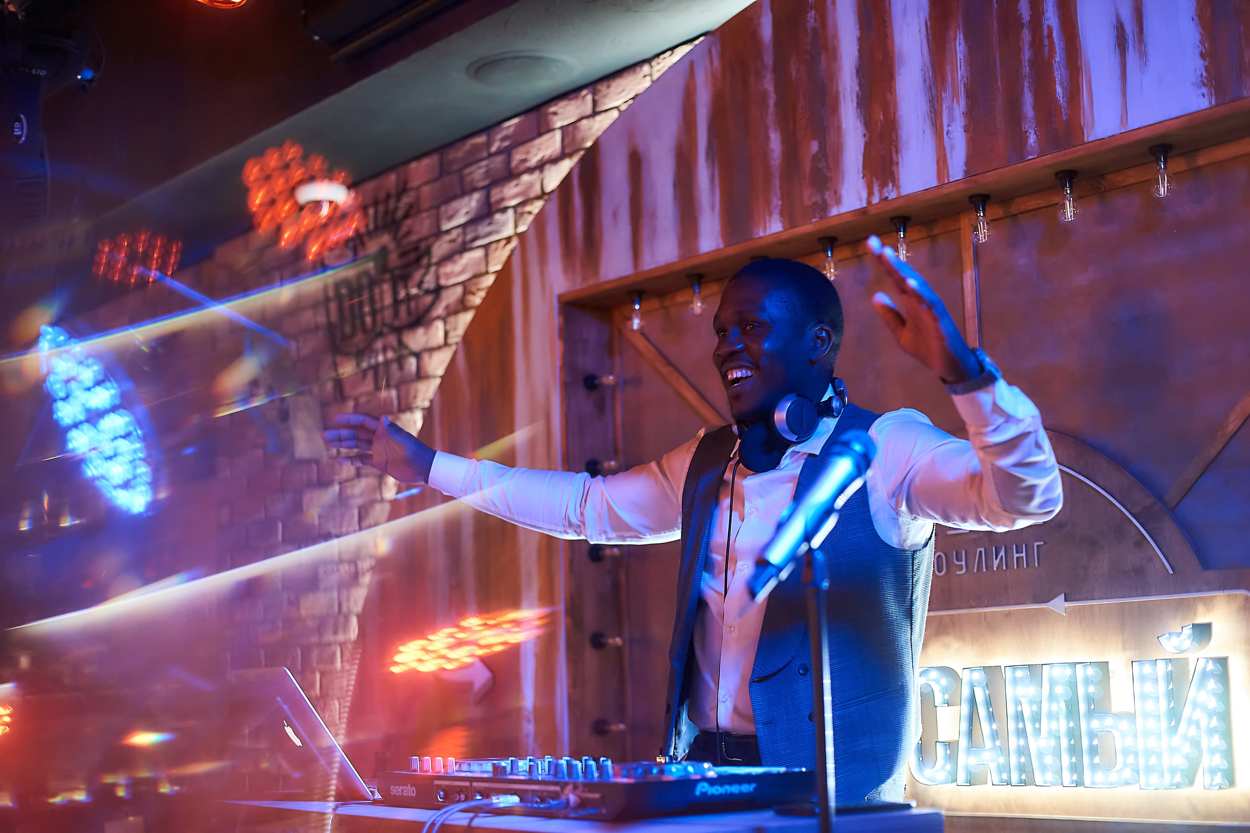 Фотограф на корпоратив. Видеосъёмка. Фотограф и видеограф в Екатеринбурге