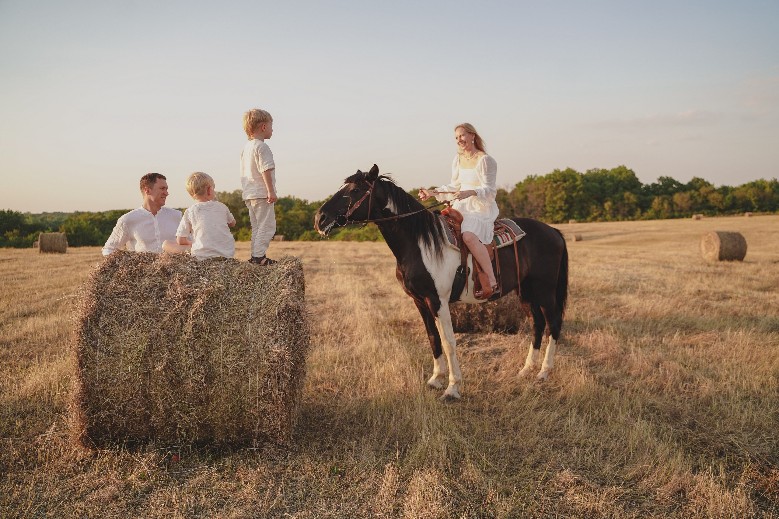 Семейная фотосессия в парке Галицкого. Семейный и женский фотограф в Краснодаре Анастасия Приймак