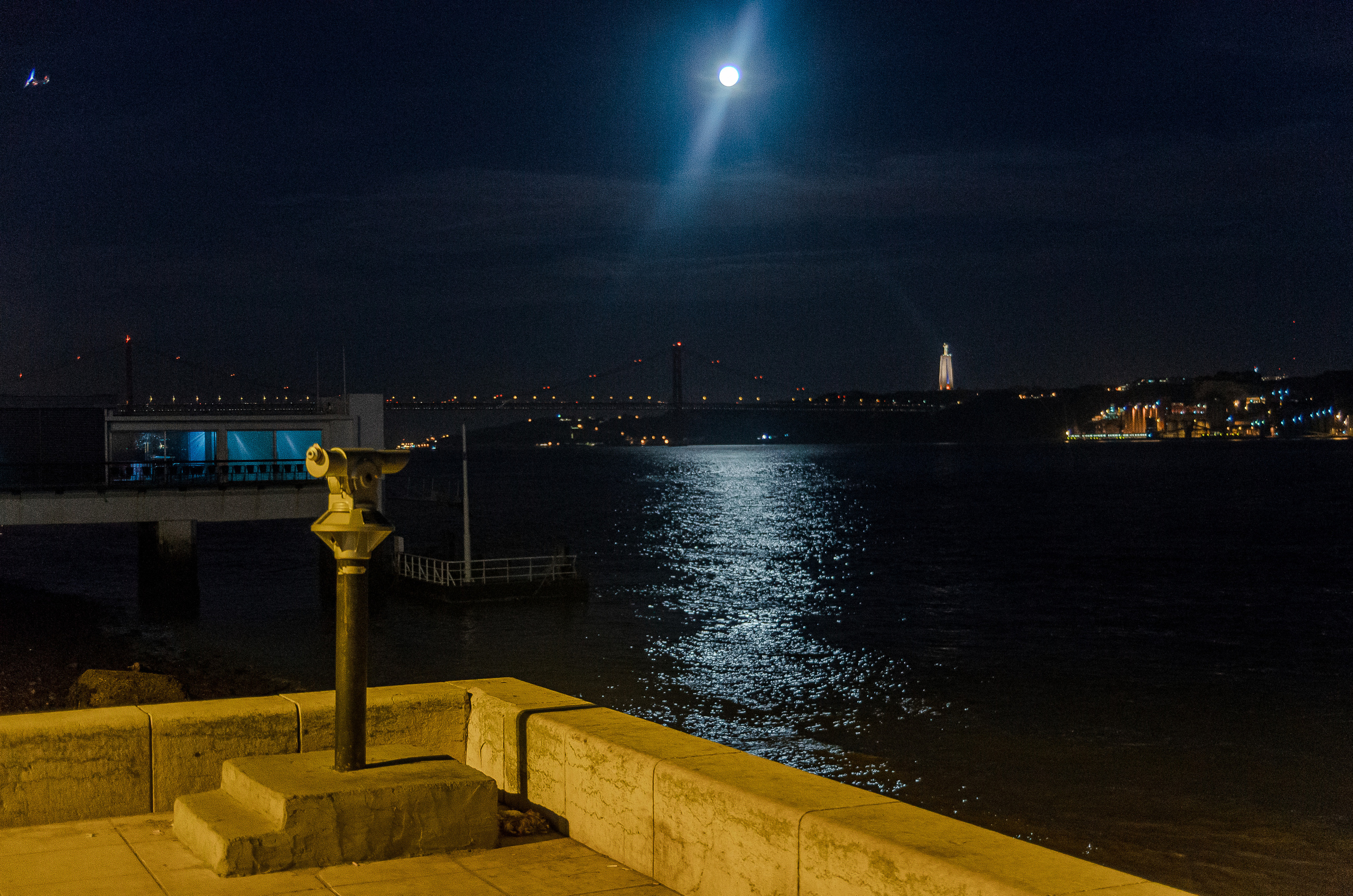 Лиссабон (октябрь 2017). Фотограф Таинства Крещения в Саратове Ильченко Артем