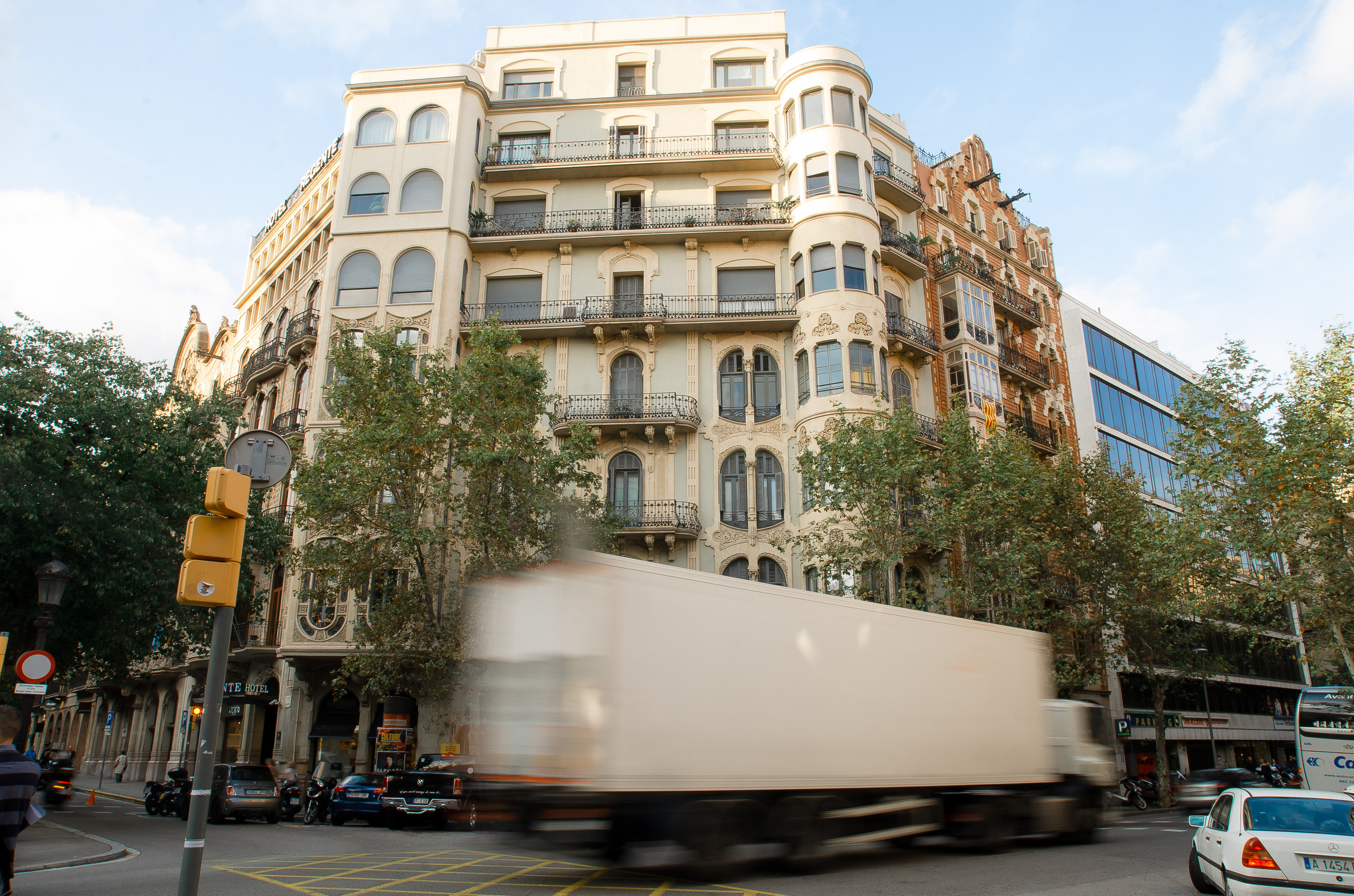 Барселона (октябрь 2017). Фотограф Таинства Крещения в Саратове Ильченко Артем