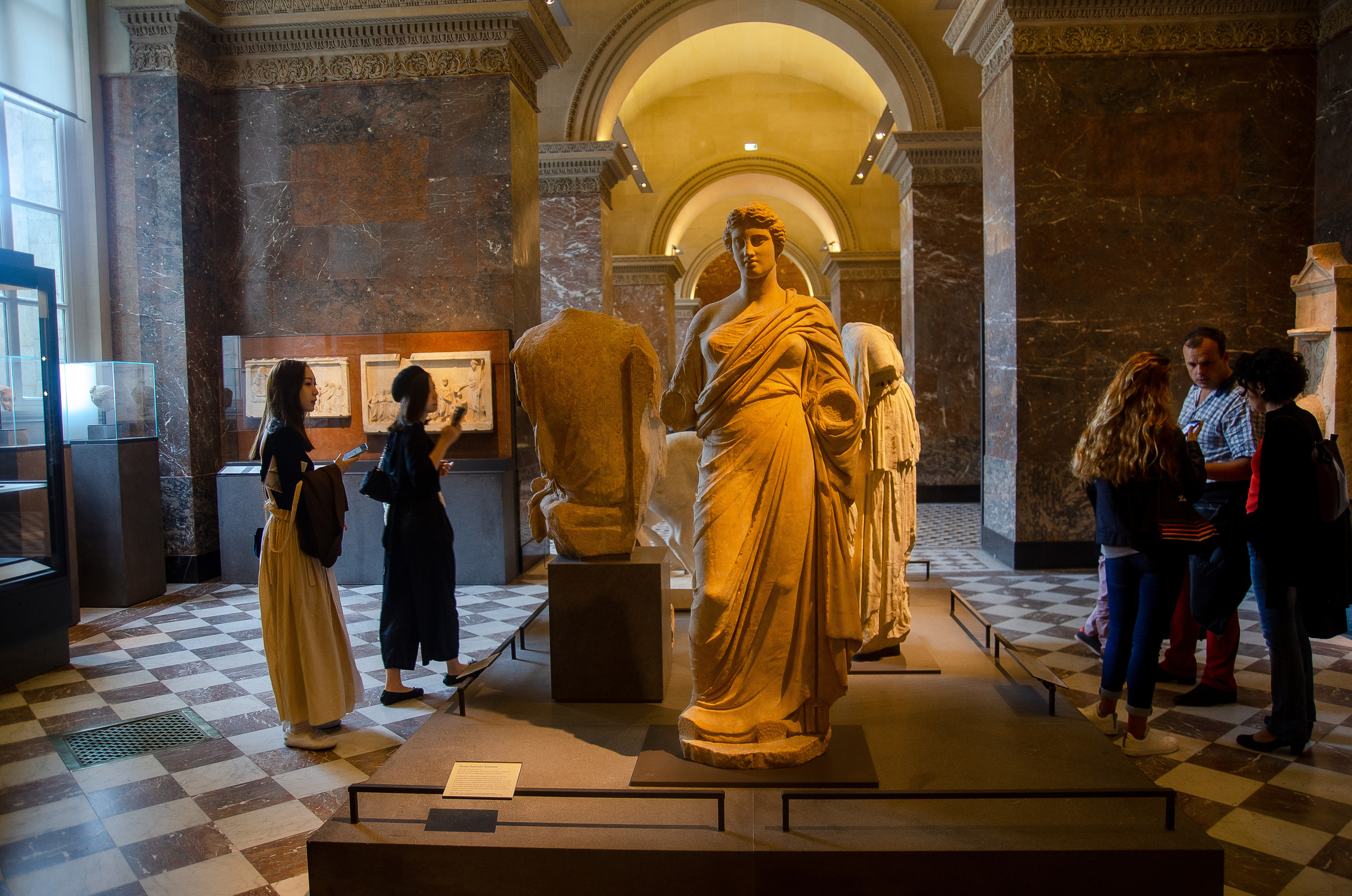 Париж (октябрь 2017). Фотограф Таинства Крещения в Саратове Ильченко Артем