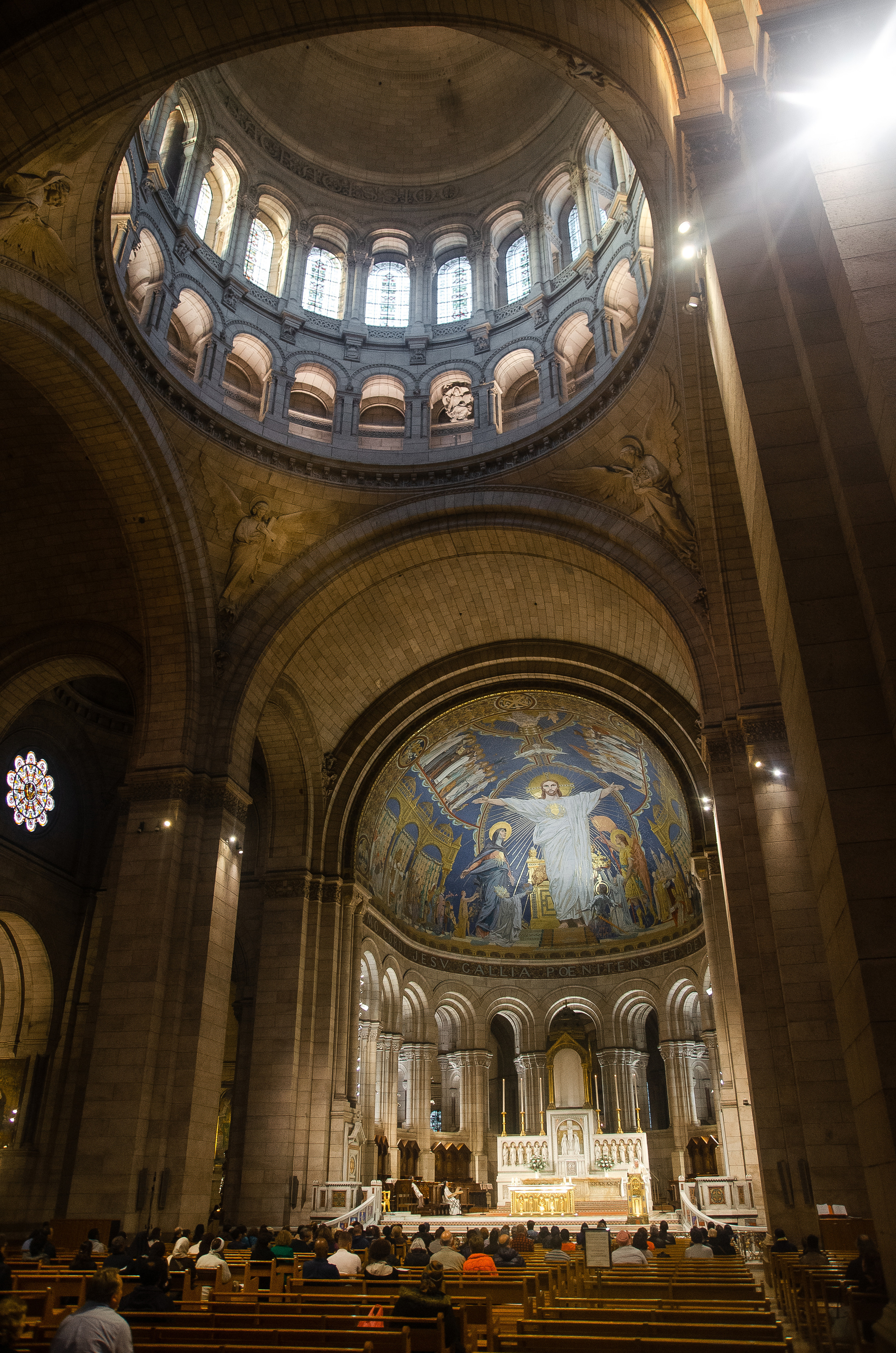 Париж (октябрь 2017). Фотограф Таинства Крещения в Саратове Ильченко Артем