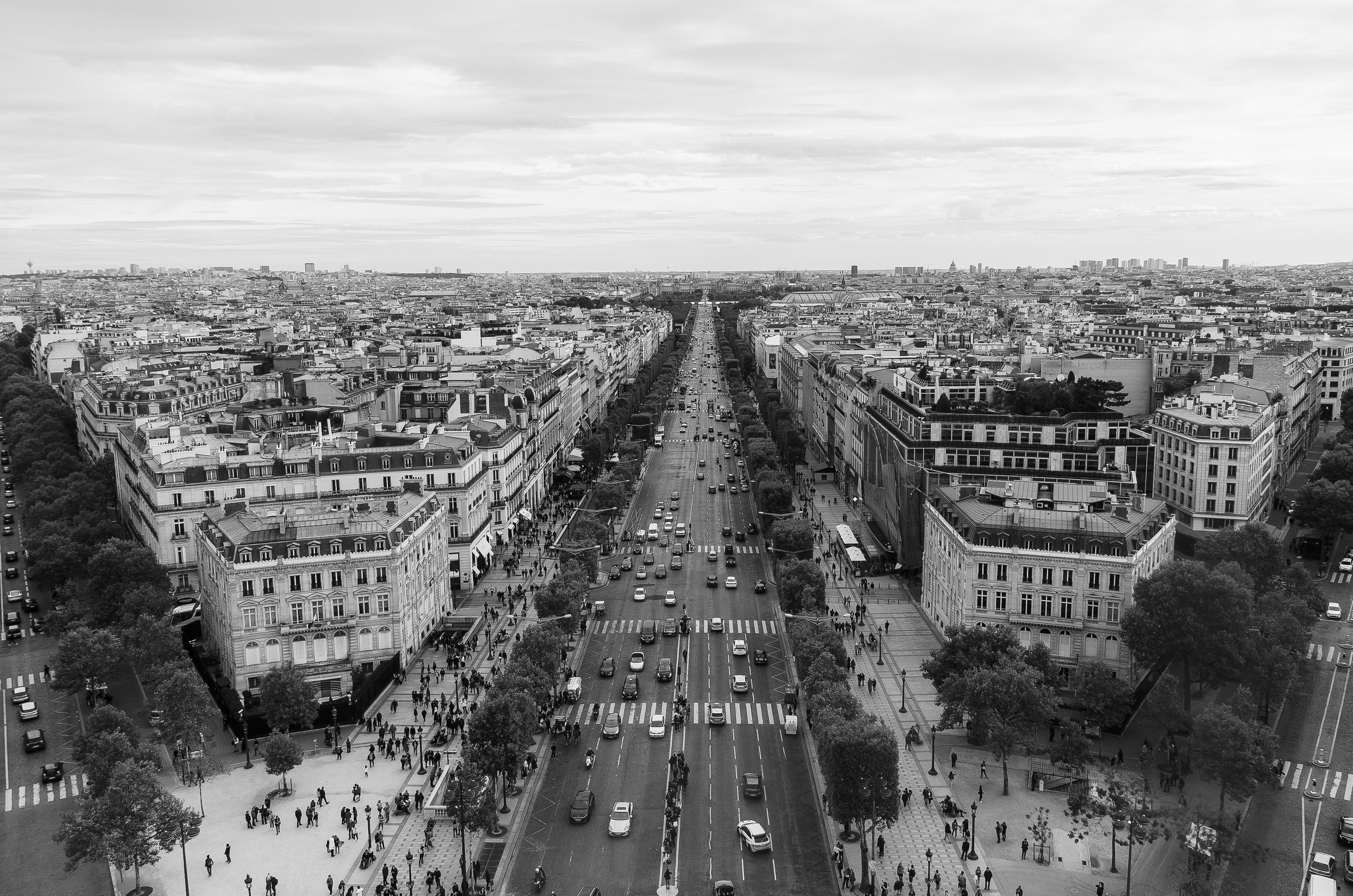 Париж (октябрь 2017). Фотограф Таинства Крещения в Саратове Ильченко Артем