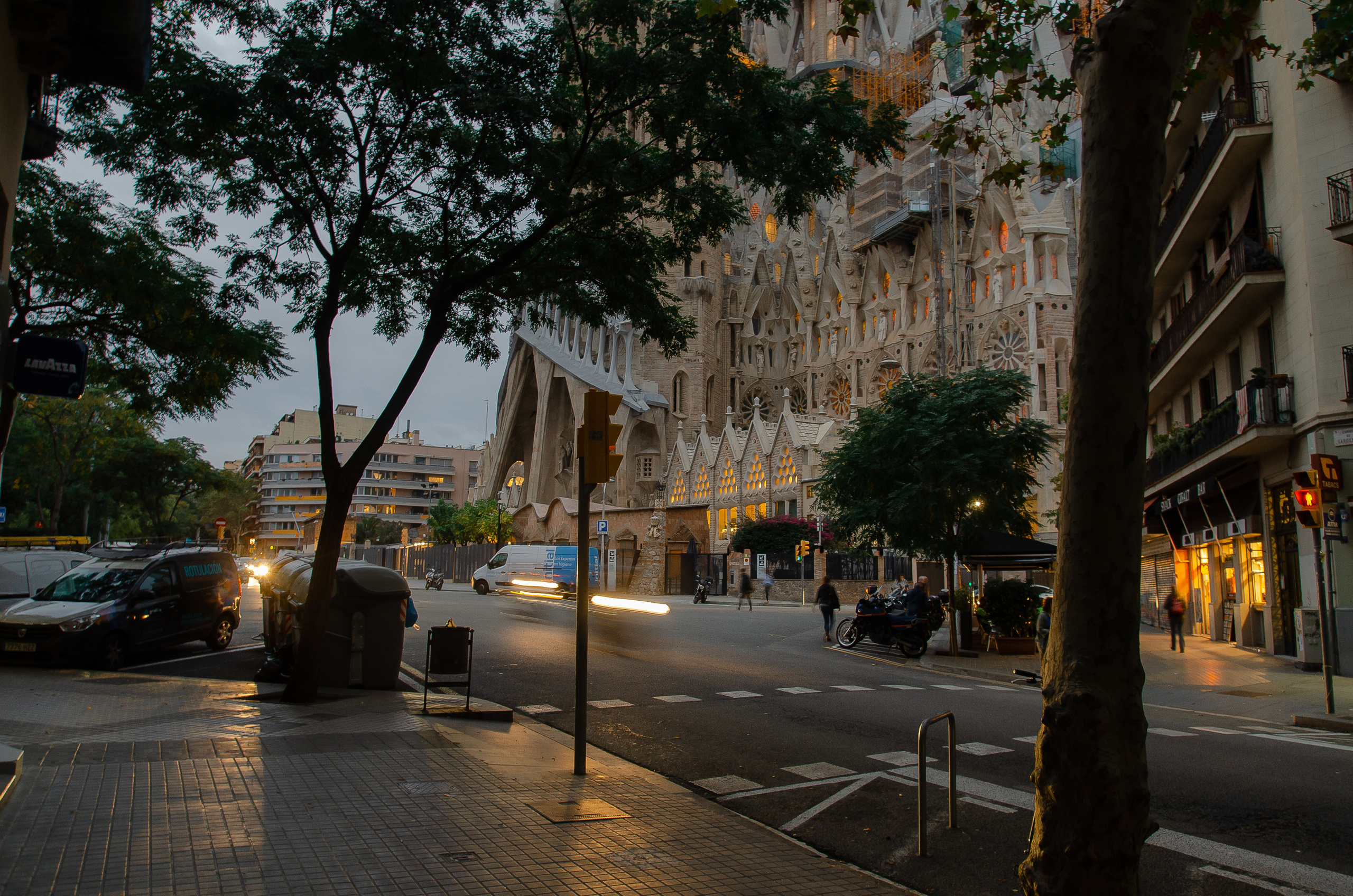 Барселона (октябрь 2017). Фотограф Таинства Крещения в Саратове Ильченко Артем