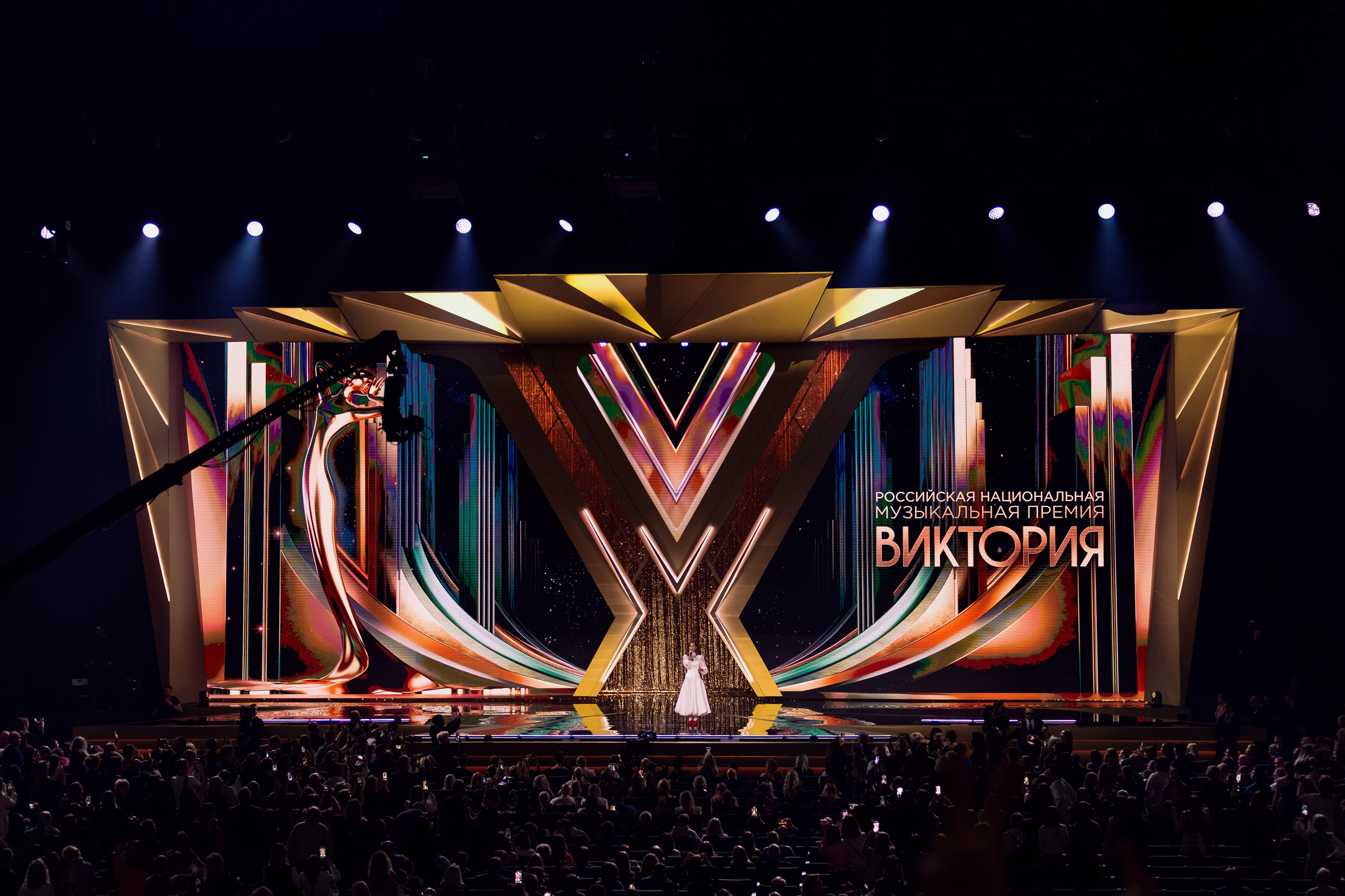 Премия Виктория 2025. Олег Левин — профессиональный концертный и бэкстейдж фотограф в Москве