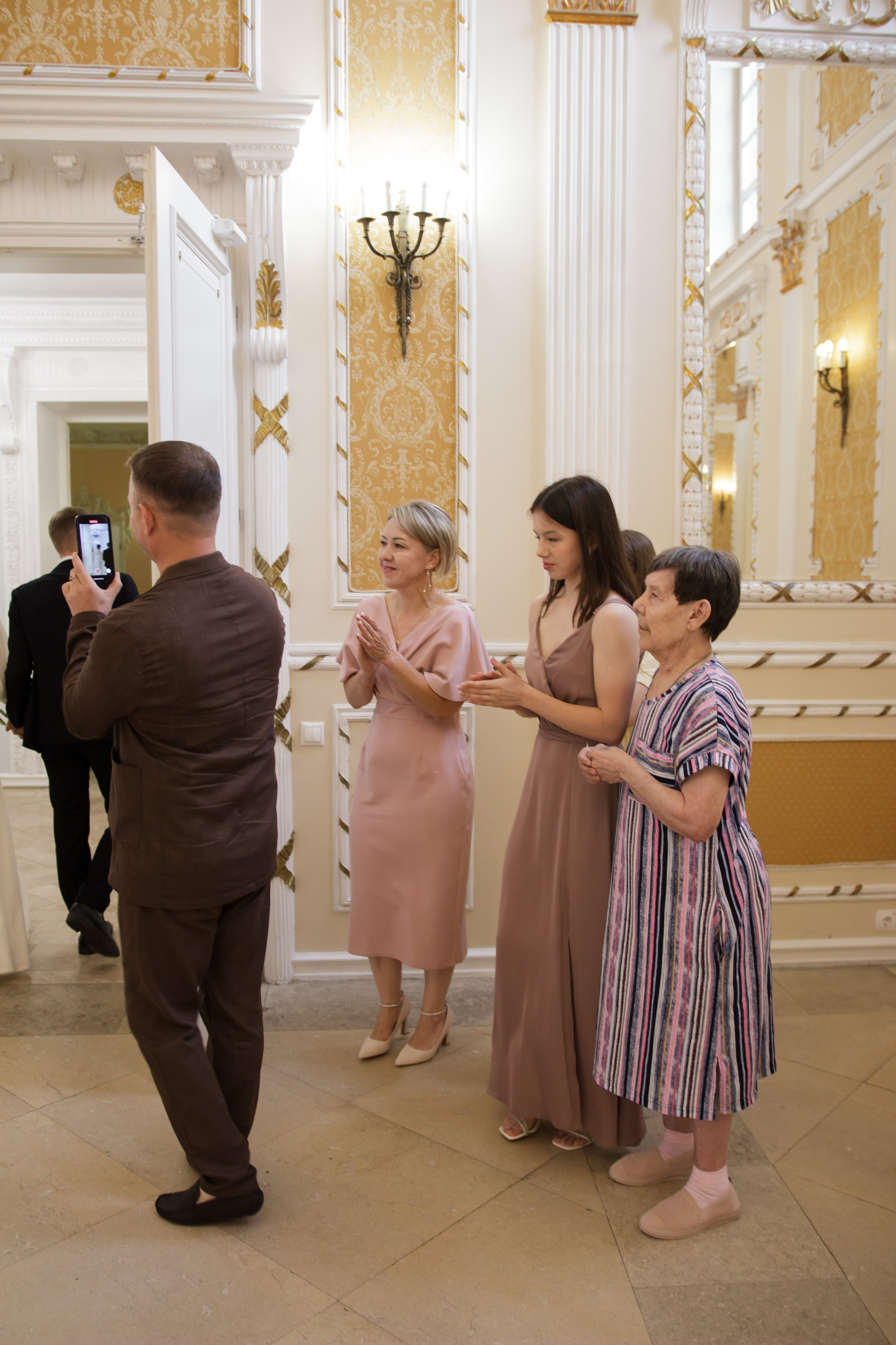 Роспись. Фотограф Москва — личные фотосессии, лавстори в студии