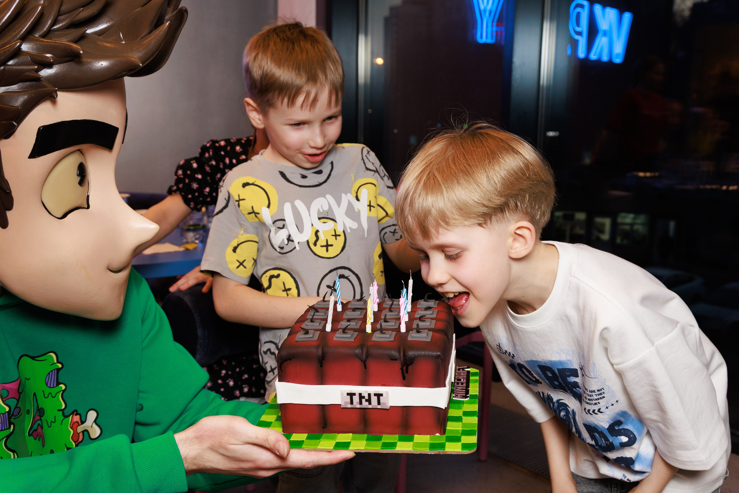 Андрей 25/03 VR A4. Виктория Литвинова репортажный фотограф Москва