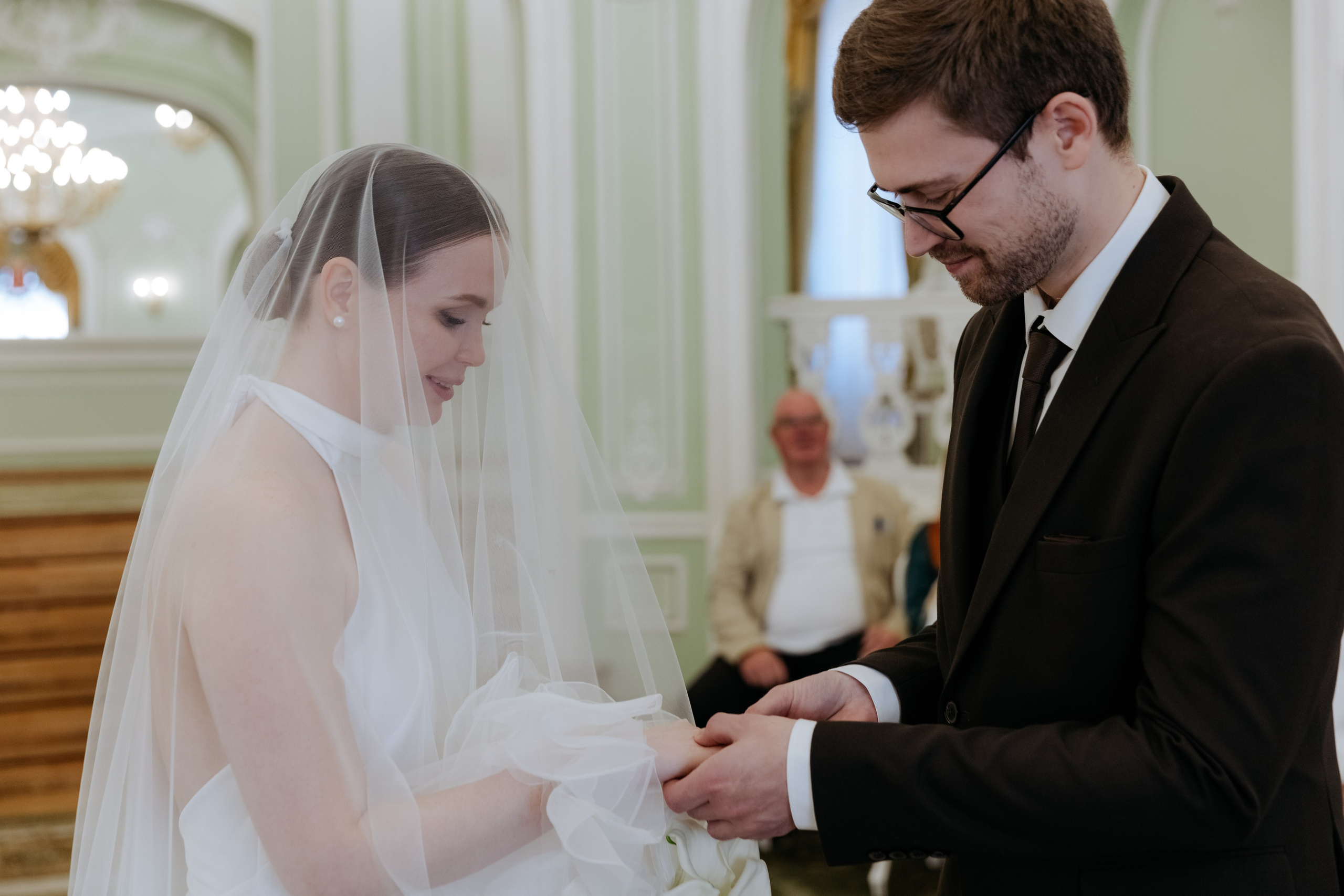 Двери Петроградки. Свадебный и репортажный фотограф в Санкт-Петербурге