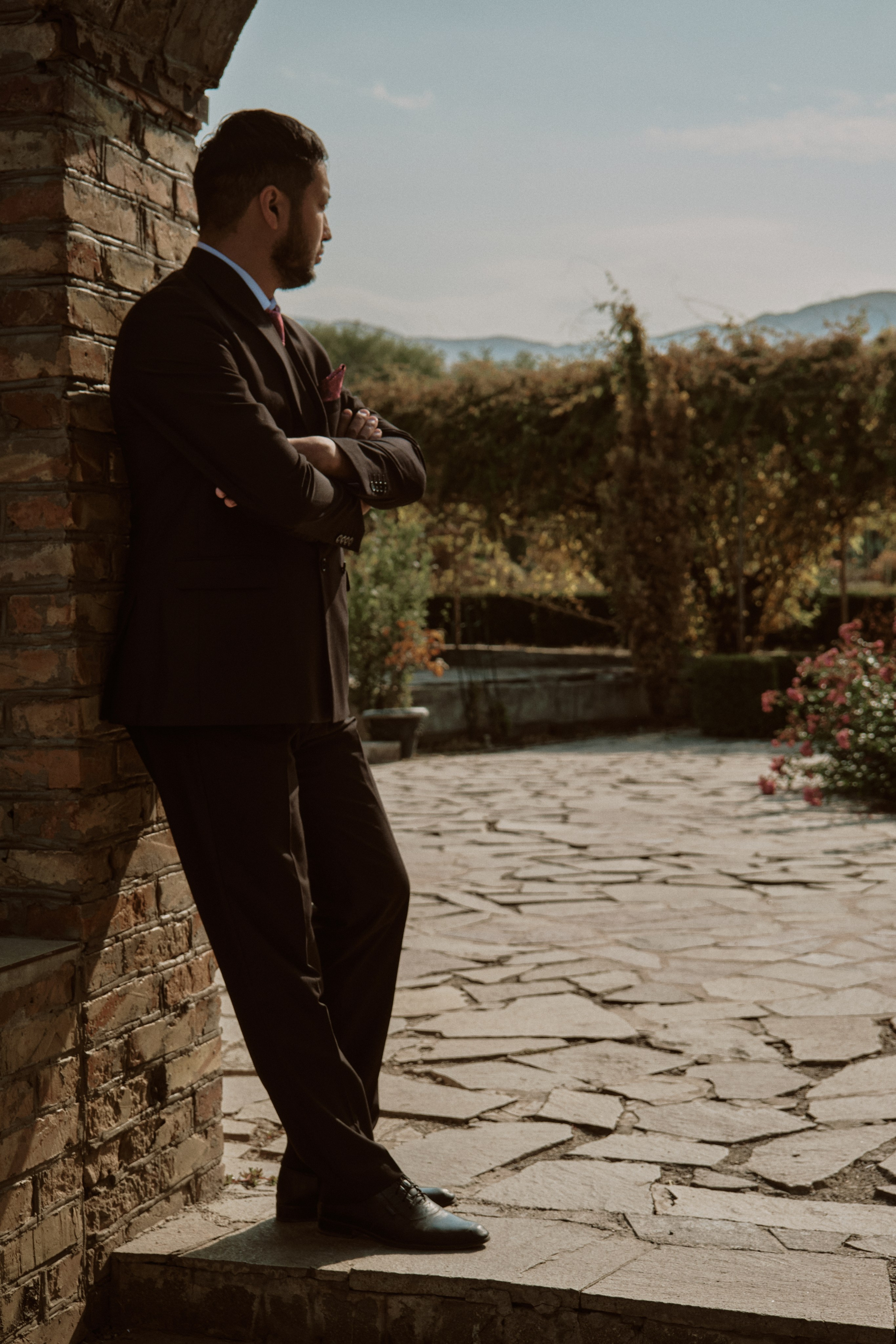 Садовая рапсодия свадебная фото прогулка в городе Алматы. Видеограф и Фотограф в Алматы и Астана