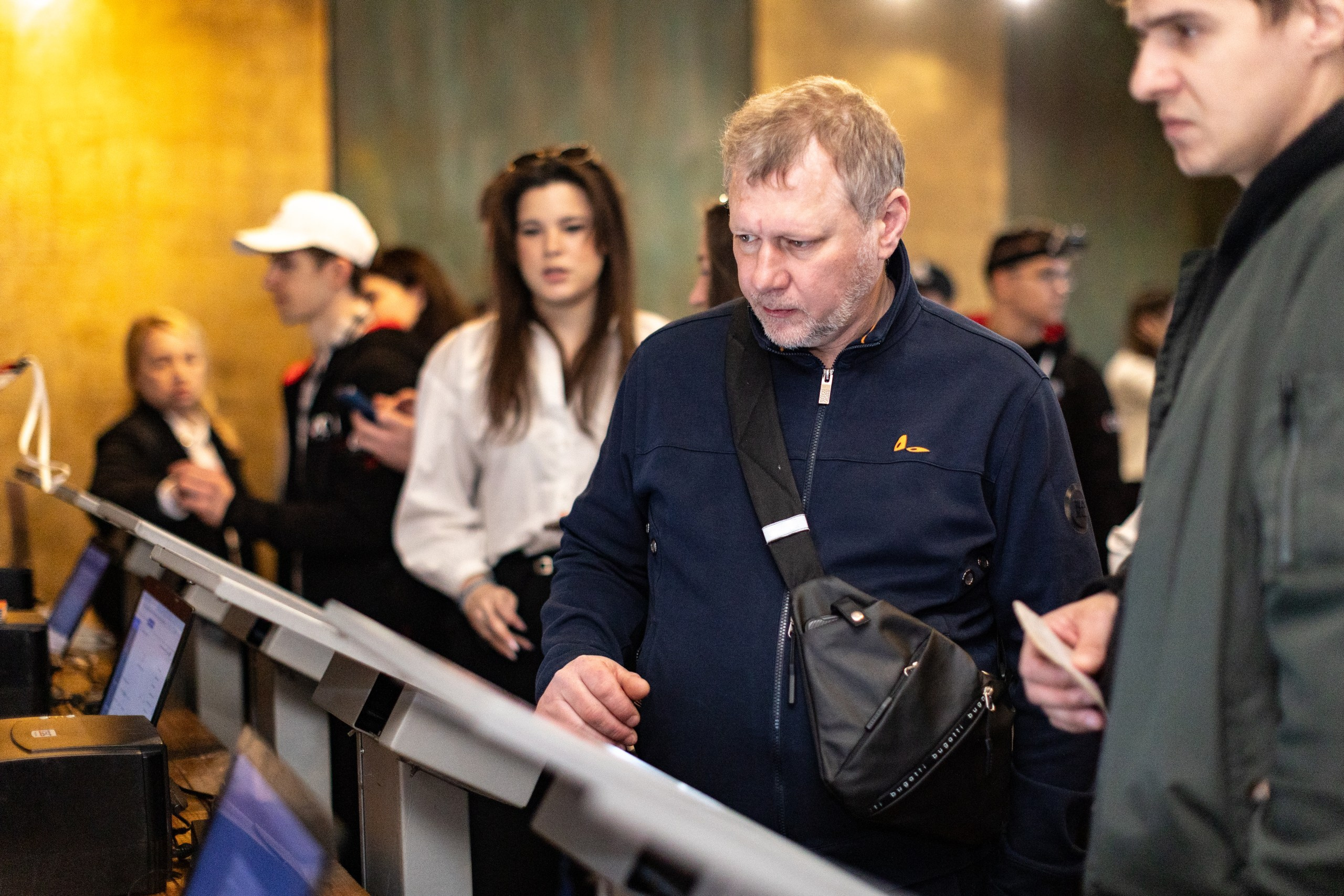 Hi-Tech Building 2025. Свадебный и семейный фотограф