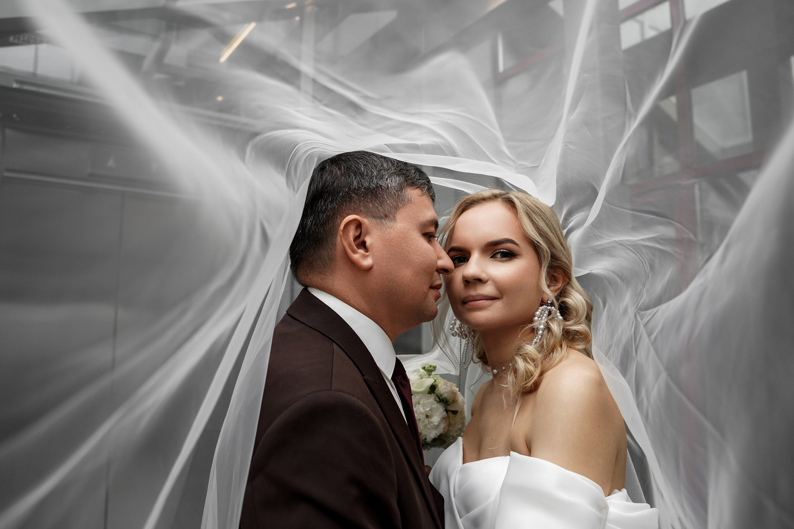 Свадебная фотосессия «4 часа». Отель Резиденция в Ростове-на-Дону. Кадры молодоженов на природе. Фотосессия банкета 1 час. Свадебный фотограф в Ростове-на-Дону. Таинство Крещения и Венчания, семейные фотосессии. Алёна Чёботова