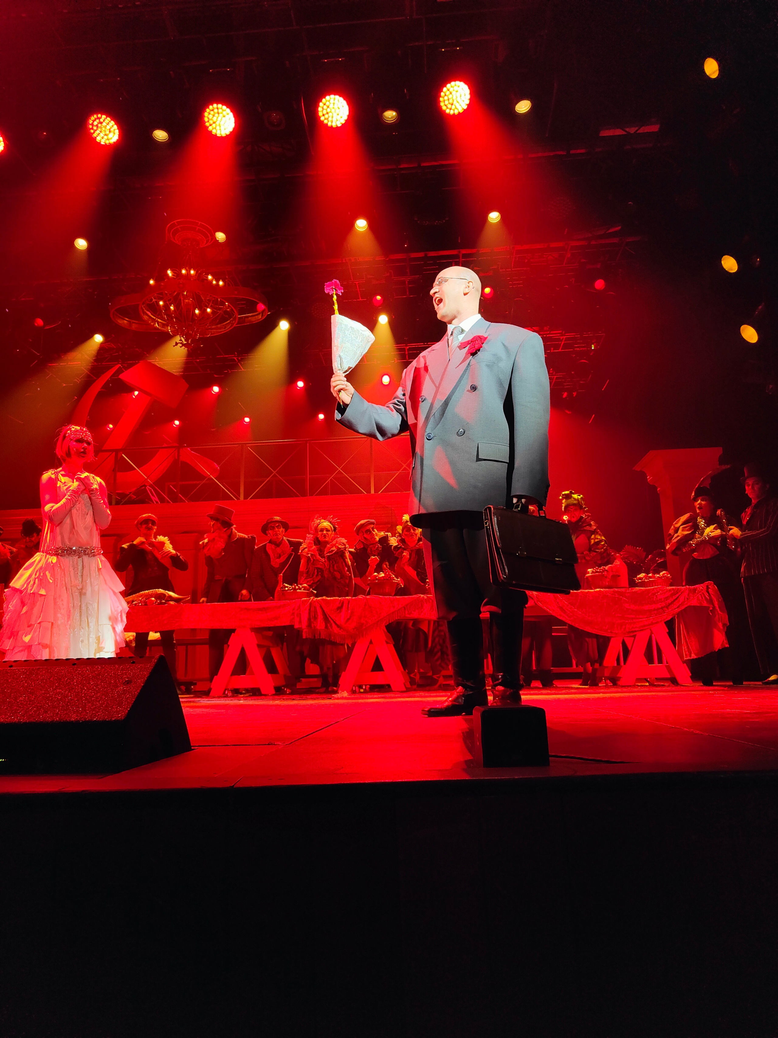 Щастье! в Моссовете. Фолк-опера Аллы Сигаловой. Искусство фотографии. Мария Осокина