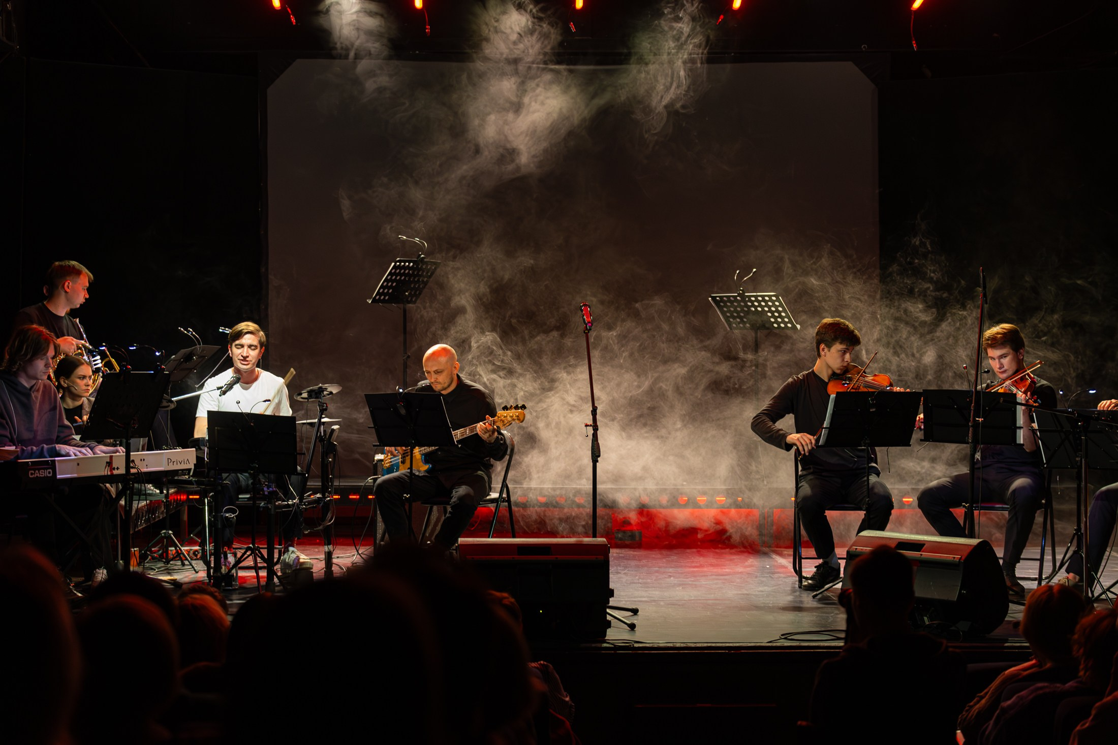Театр Старый дом «И снова май». Фотограф Александр Поздняков  Новосибирск