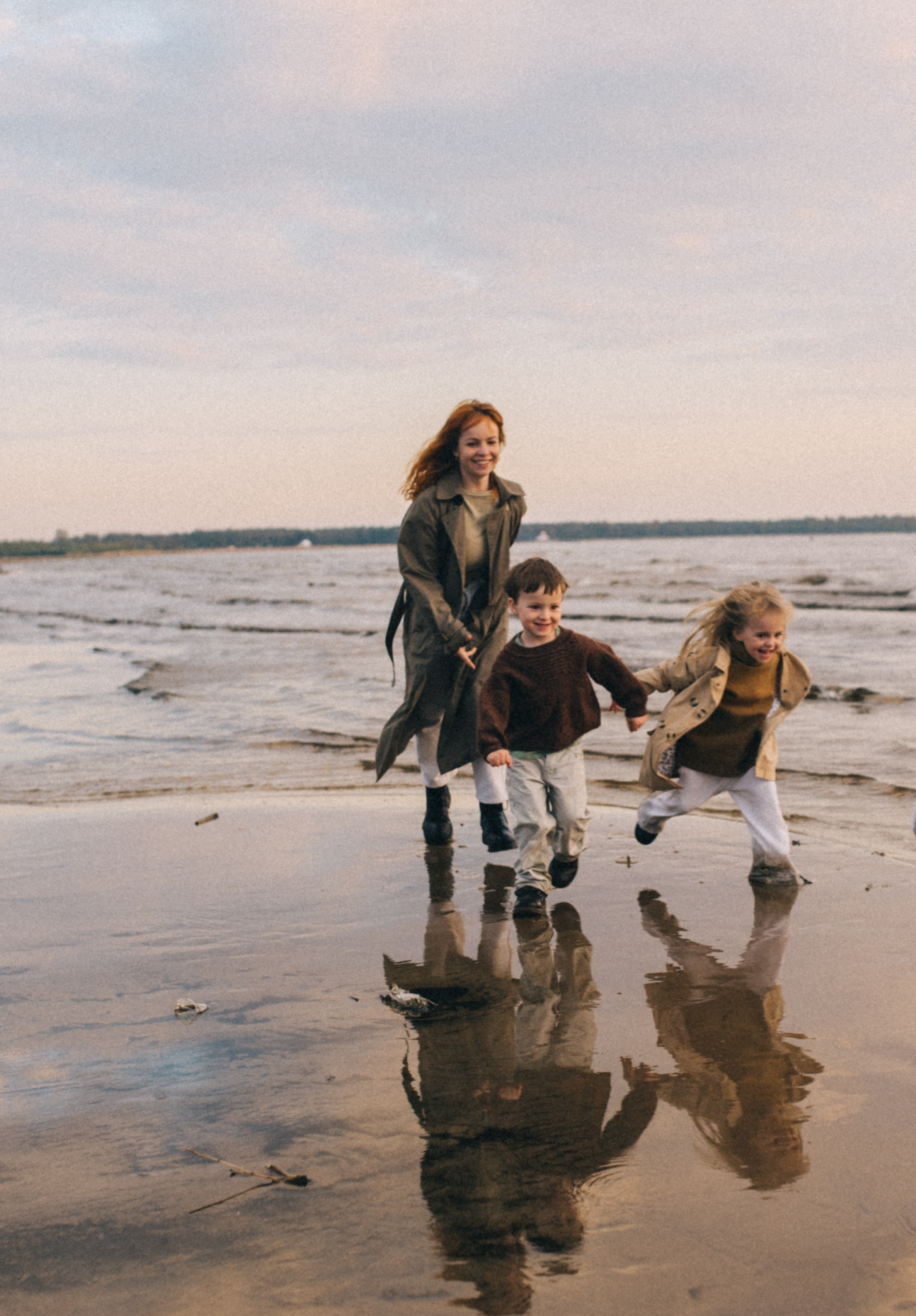 Фотосессия на заливе. Семейный и детский фотограф и видеограф в Санкт-Петербурге Веденина Юл