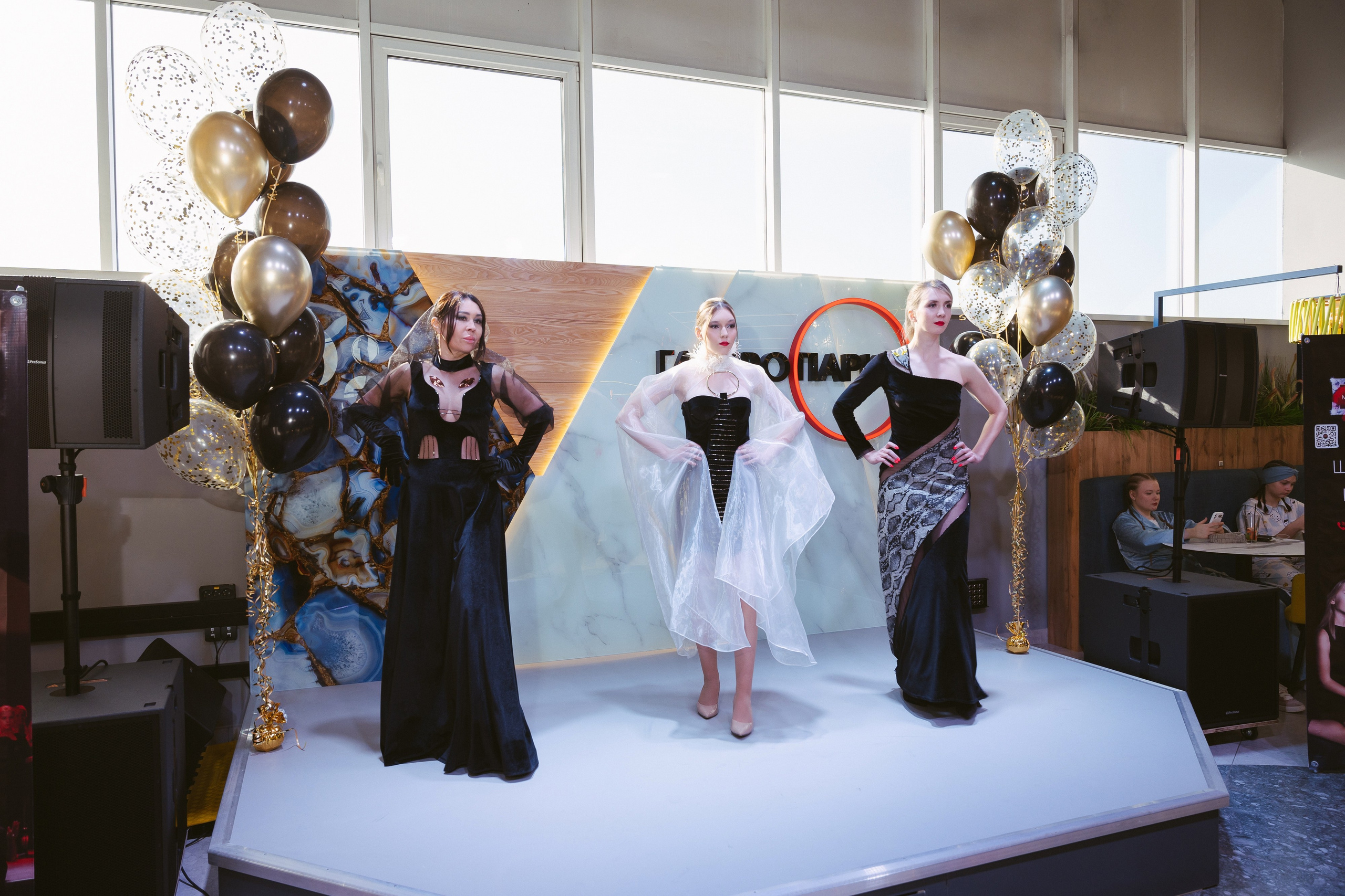 Fashion показ (Пермь). Свадебный, репортажный, семейный фотограф Елена Брюхова