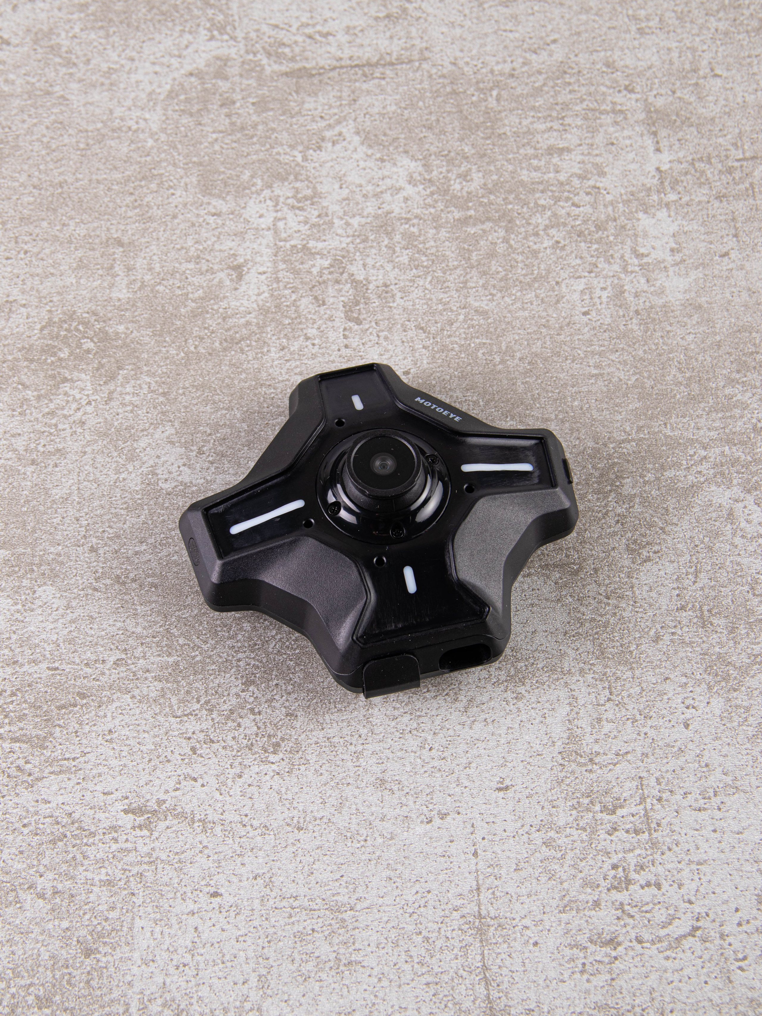 Мотоциклетный шлем. «Матрица»