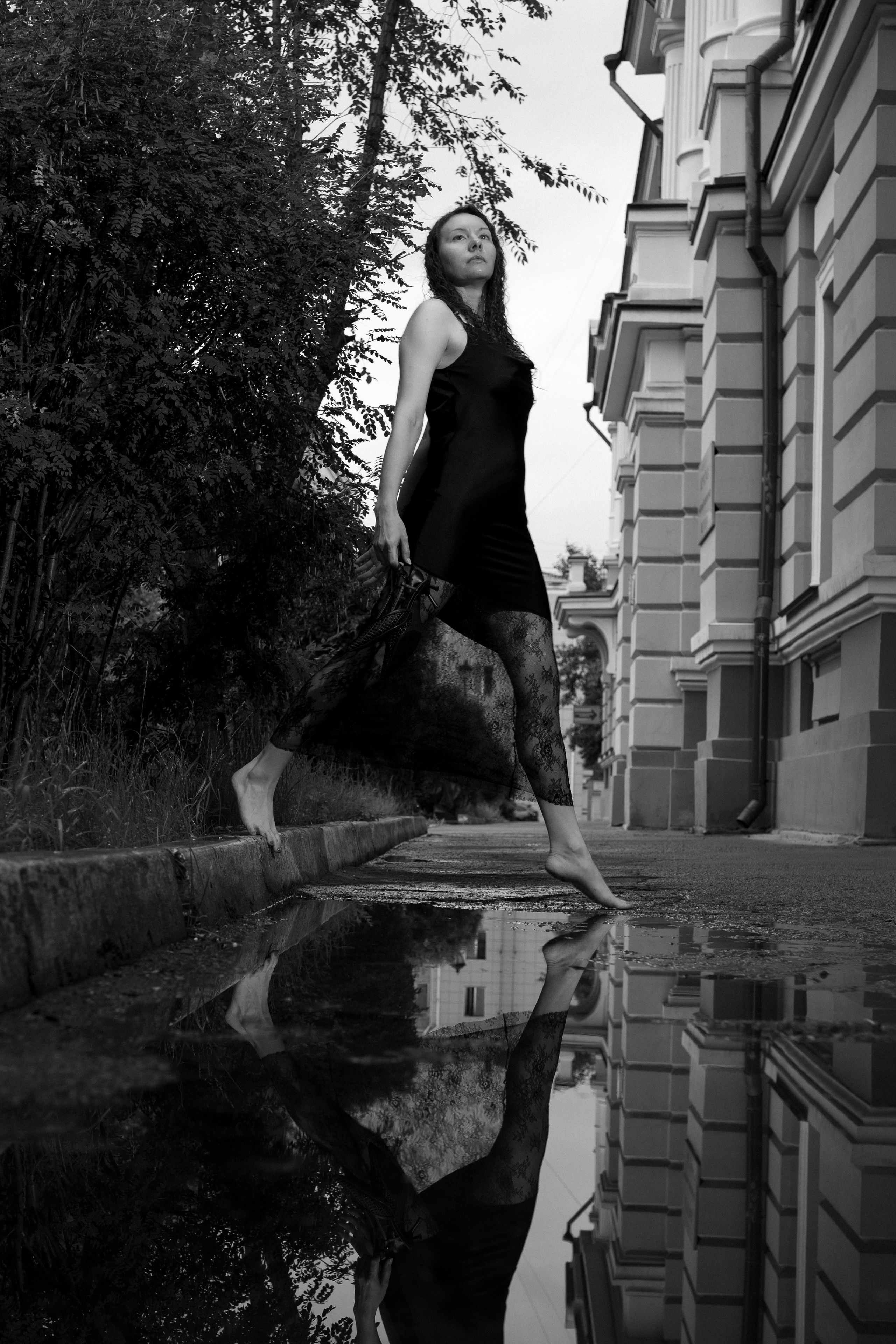 Женская фотосессия в дождь в Чите