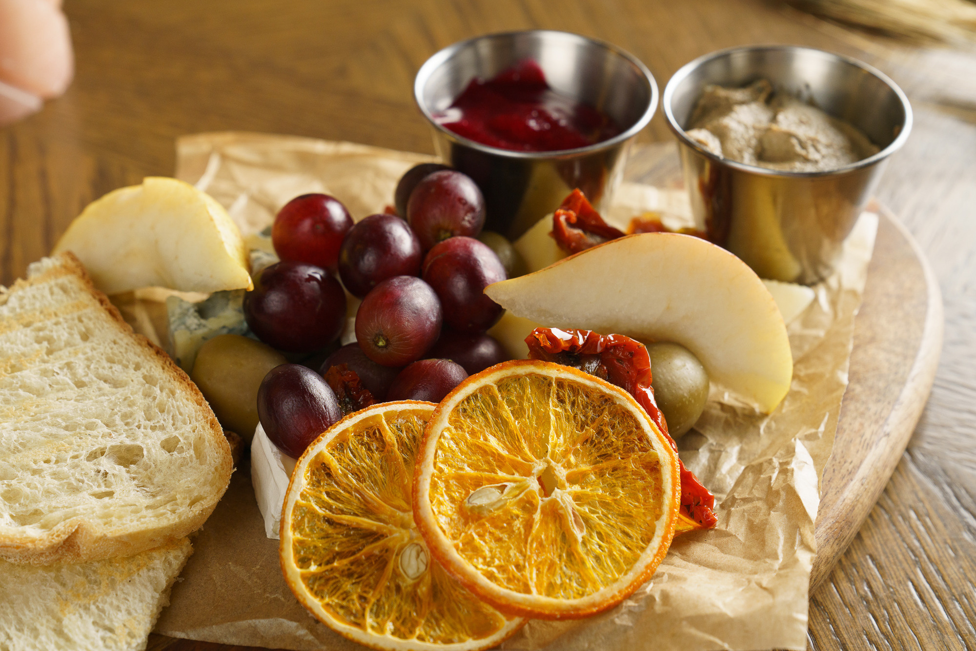 Винный бар Салют. Фуд-фото и съёмка интерьеров в Москве