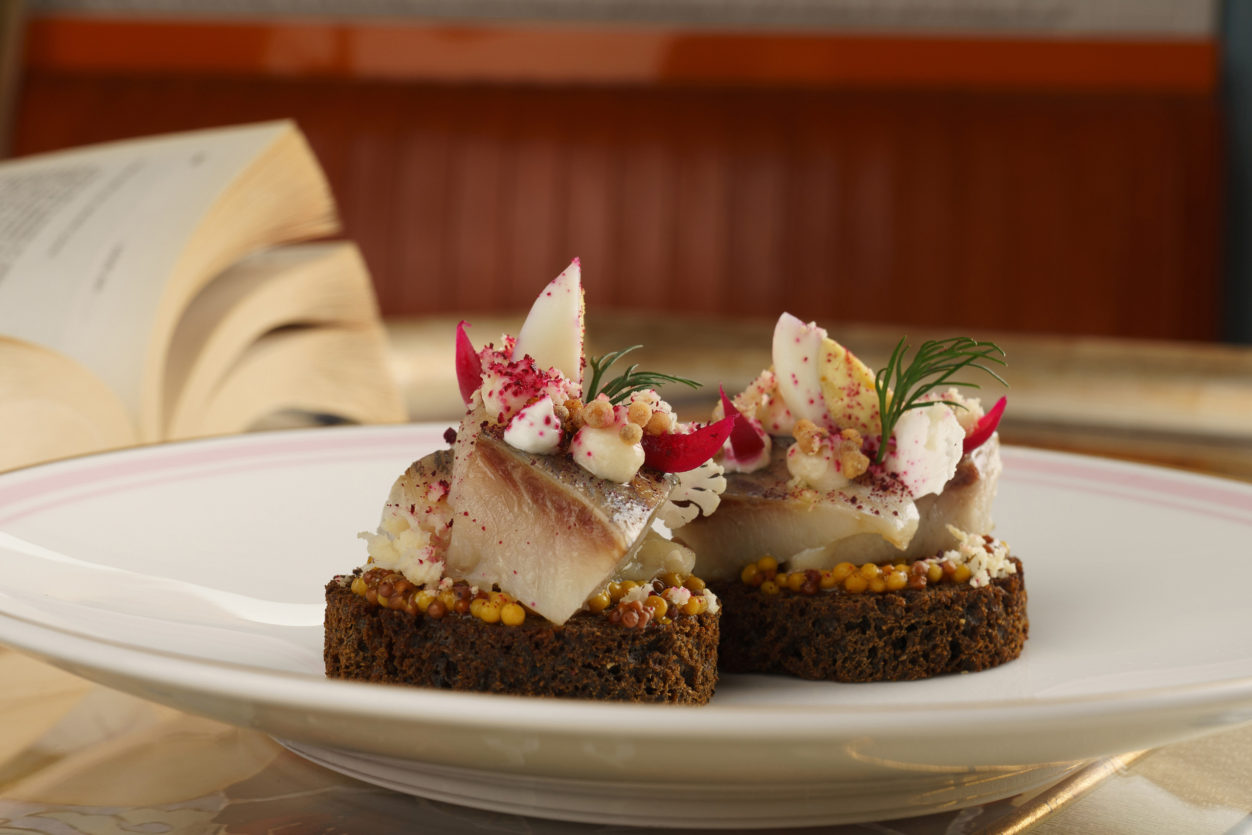 Laduree/Cafe de Paris. Фуд-фото и съёмка интерьеров в Москве