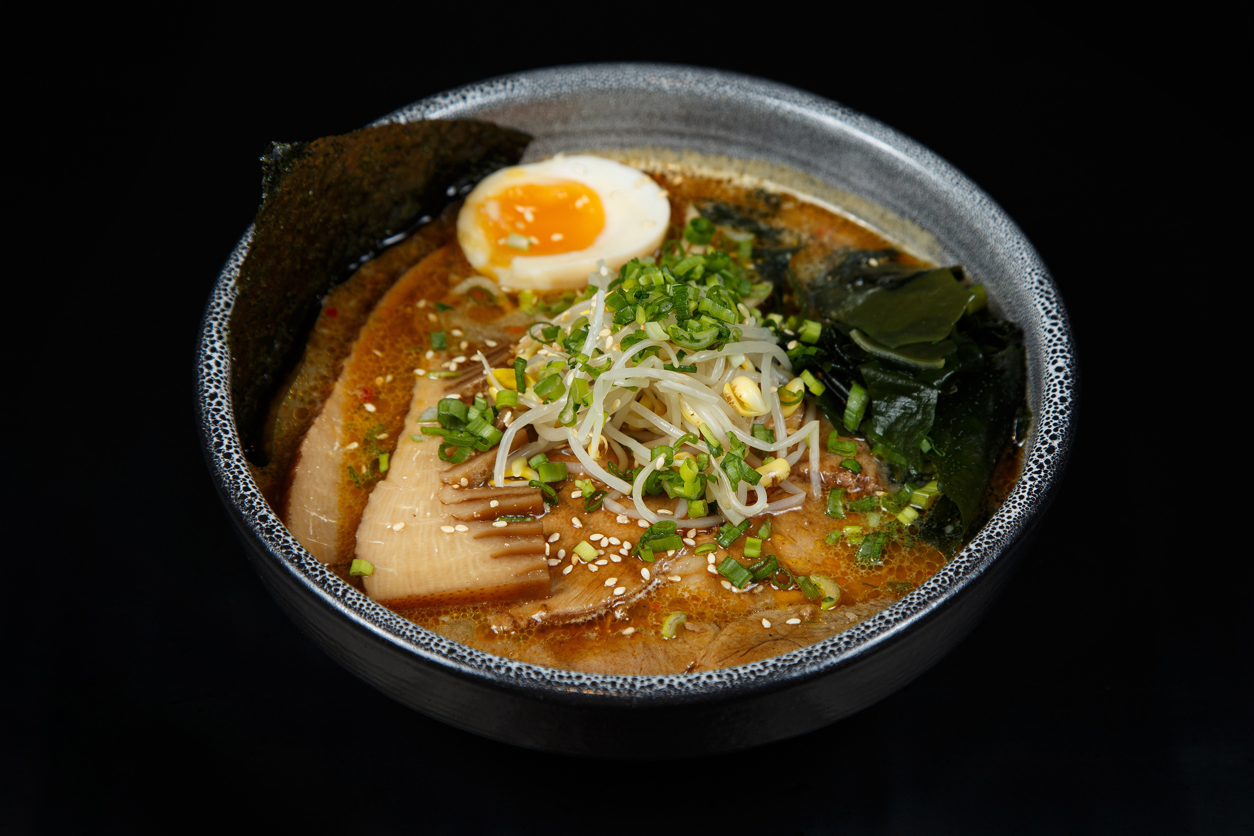 Renin Izakaya. Фуд-фото и съёмка интерьеров в Москве