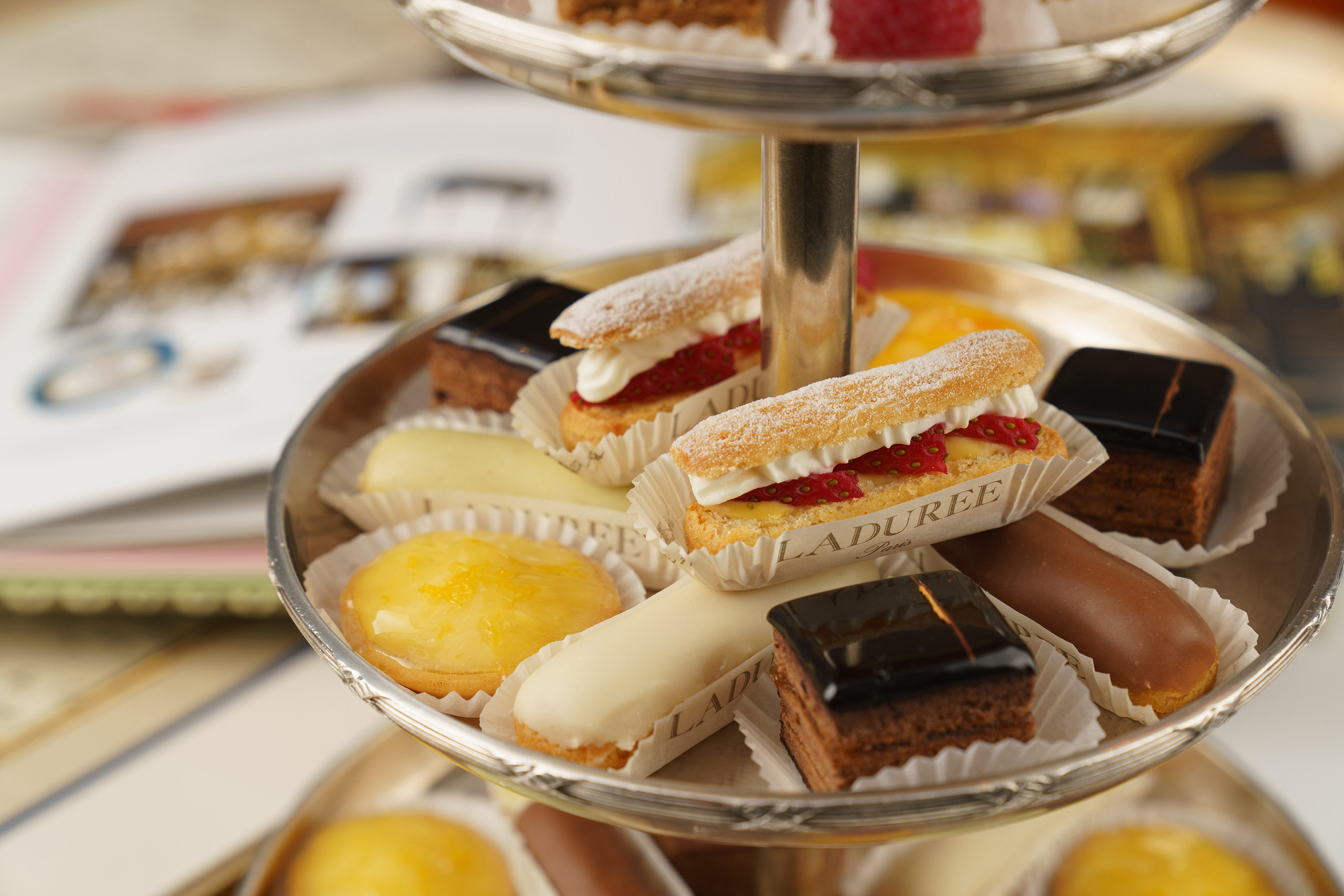 Laduree/Cafe de Paris. Фуд-фото и съёмка интерьеров в Москве