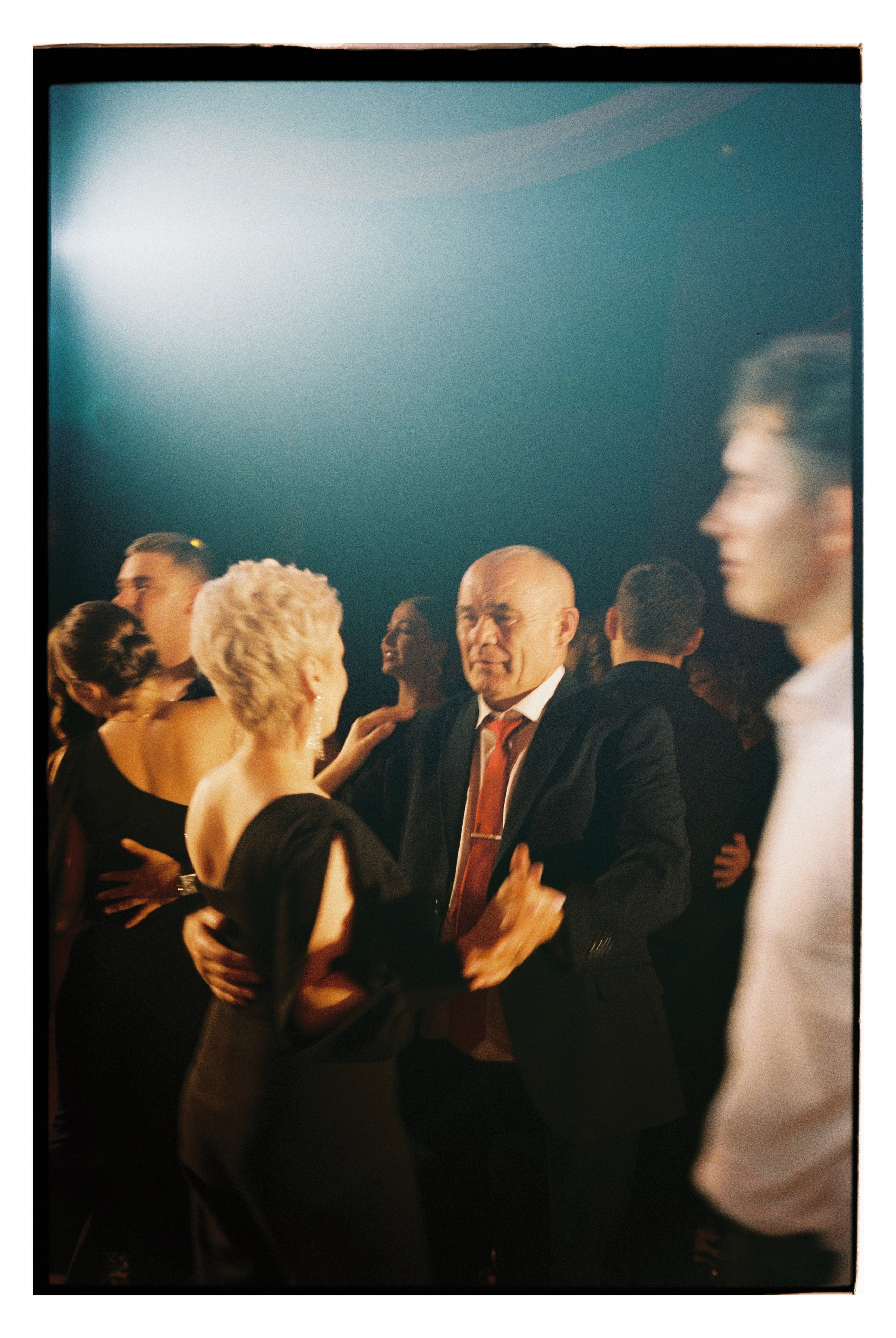 Анастасия и Карен. Репортажный и свадебный фотограф в Сургуте