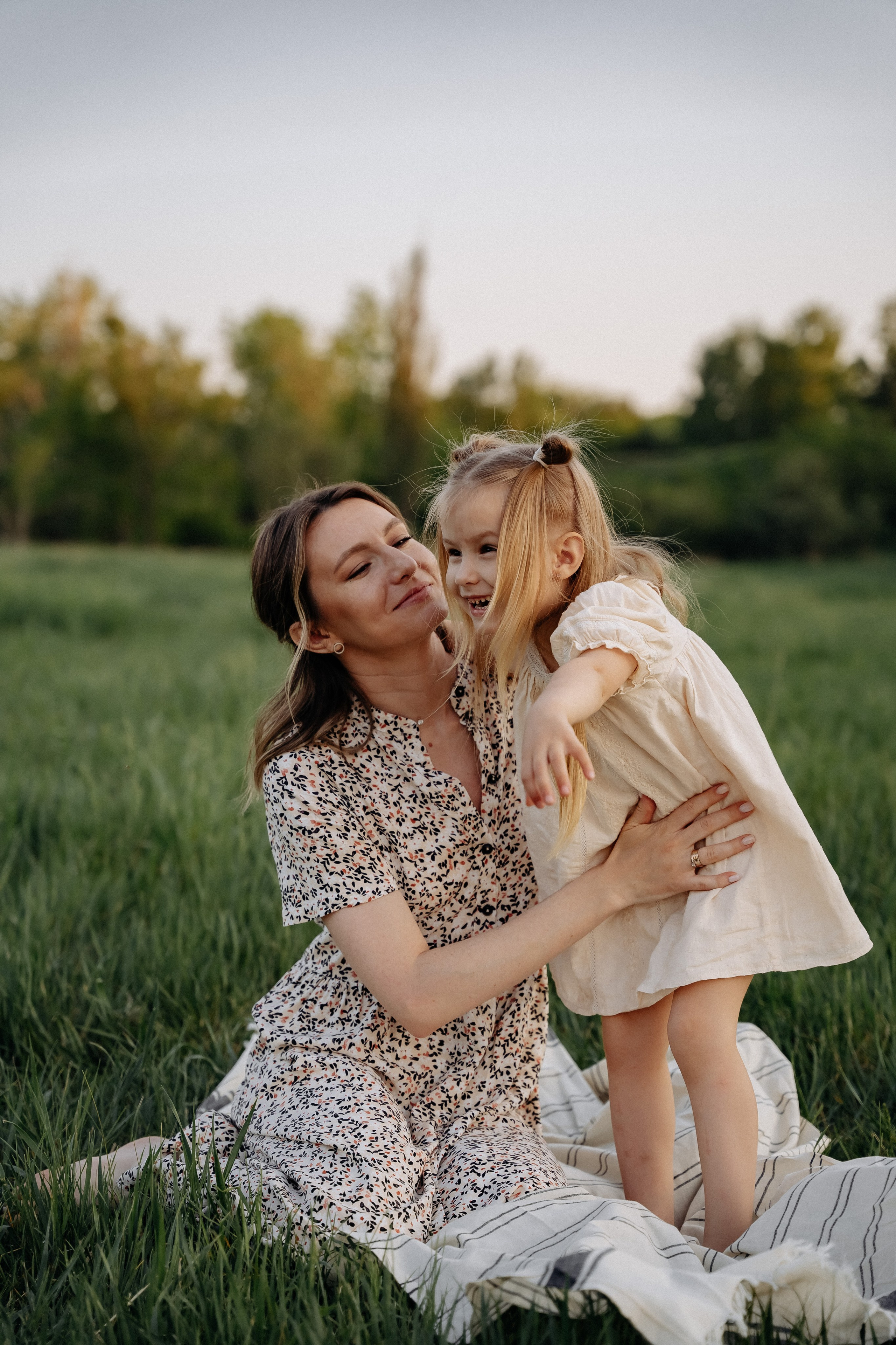 Андрей, Алина и Тая. Главная