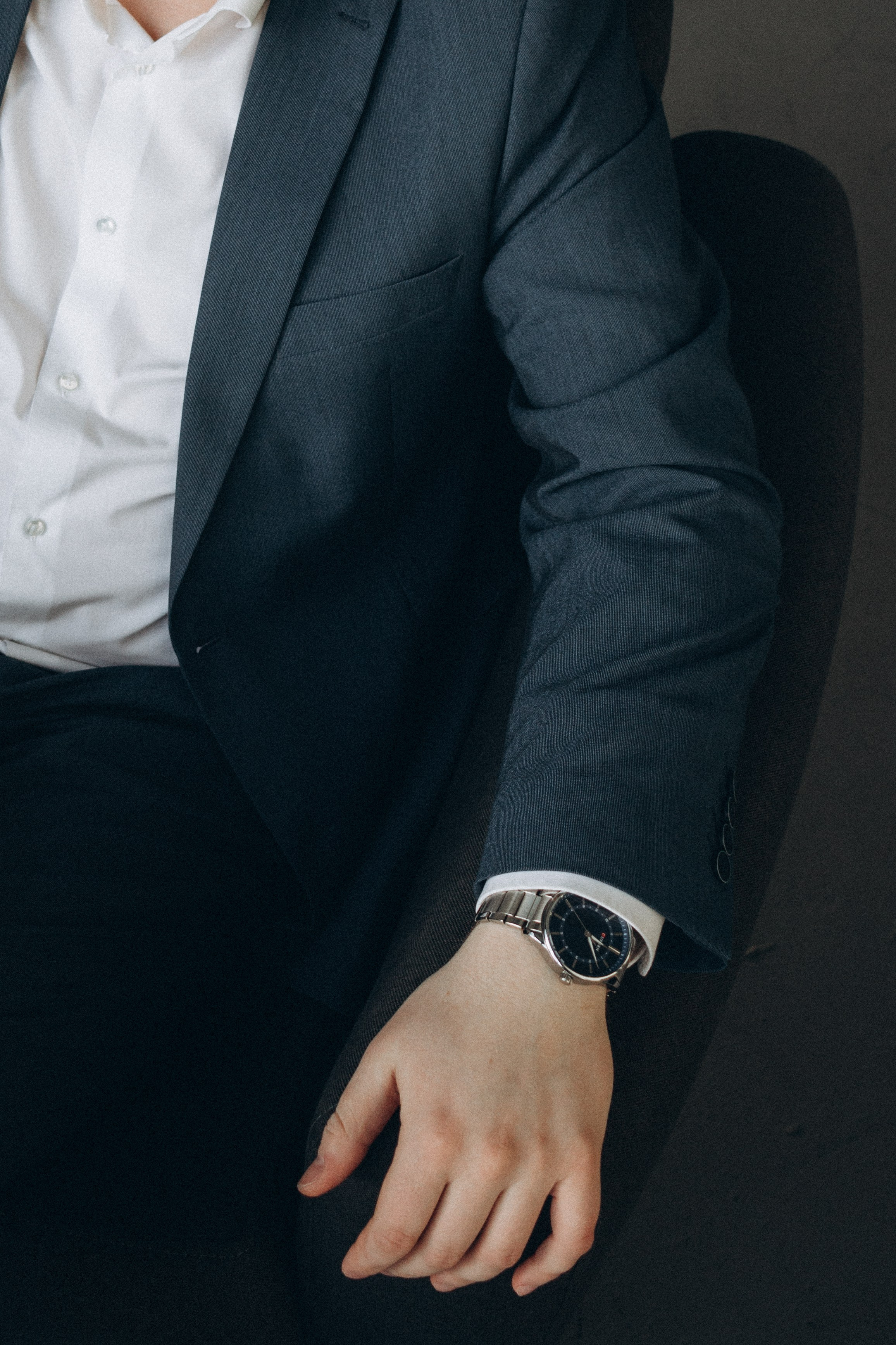 мужской портрет, бизнес портрет, мужчина в костюме, мужской фотограф Новосибирск