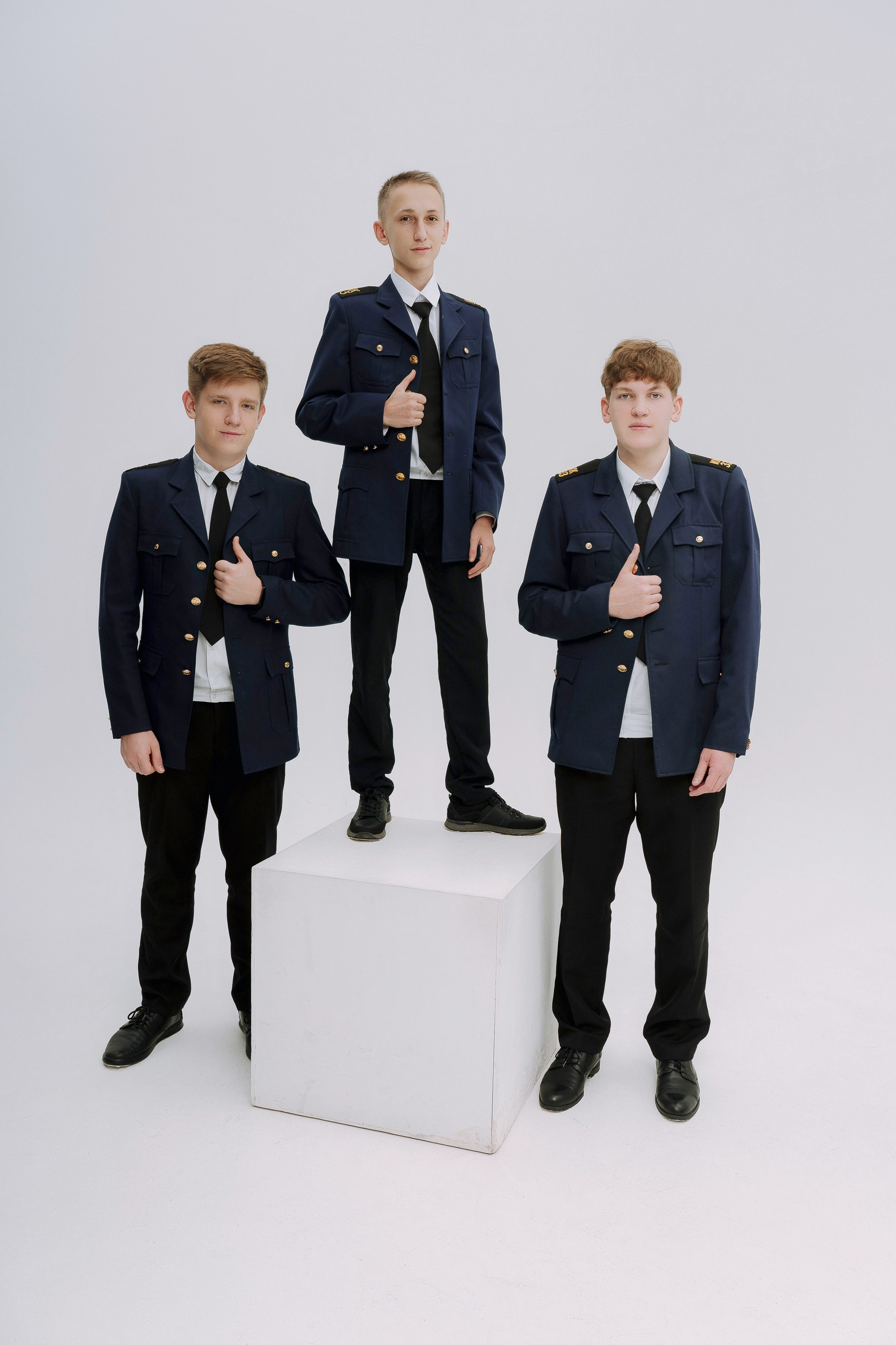 Фото студия- старшая школа. Выпускные альбомы Натальи Бутко: Новороссийск, Анапа, Геленджик