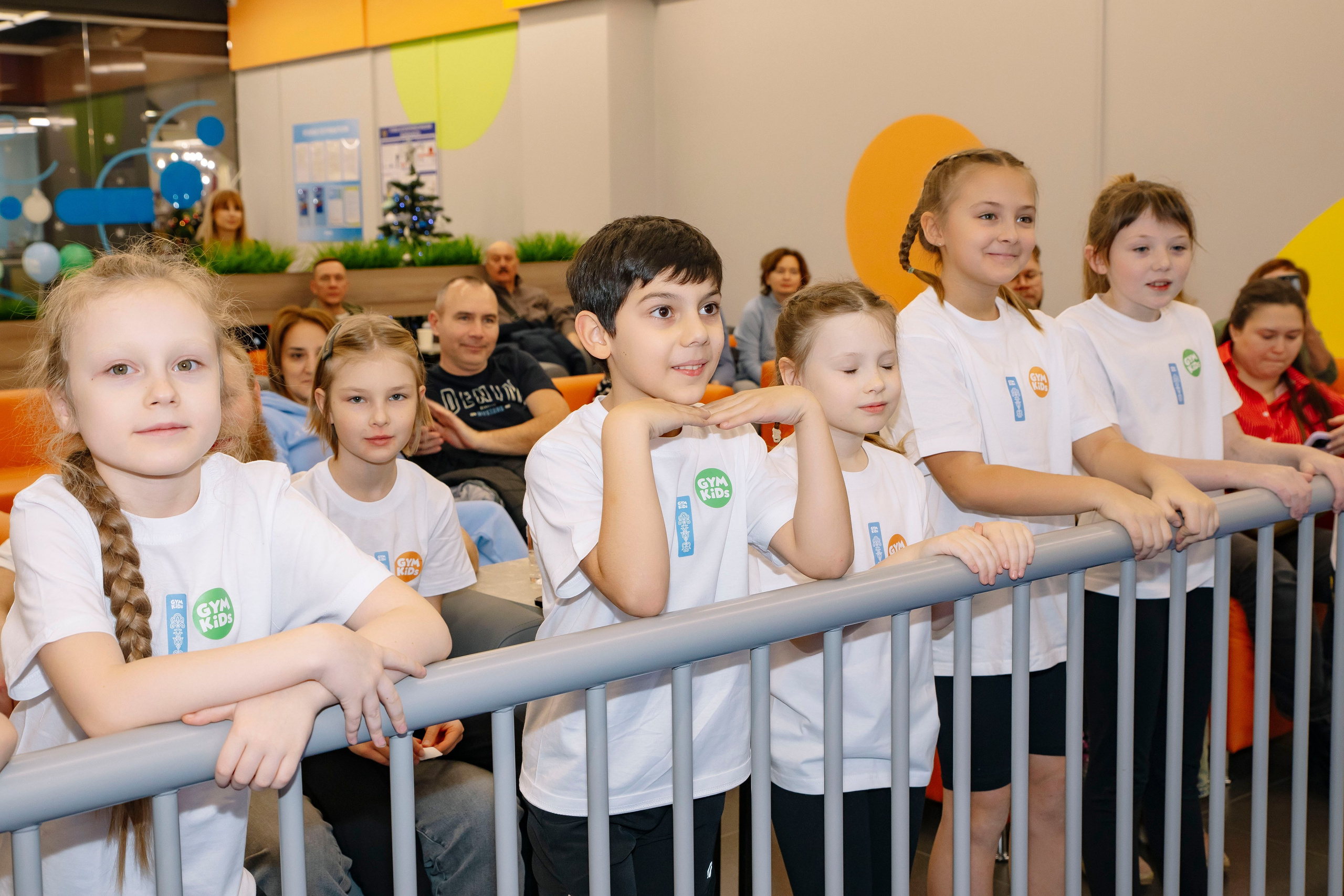 Соревнования по гимнастике в Gymkids Чертаново. Профессиональный фотограф в Москве | Заказать фотосессию и съемку