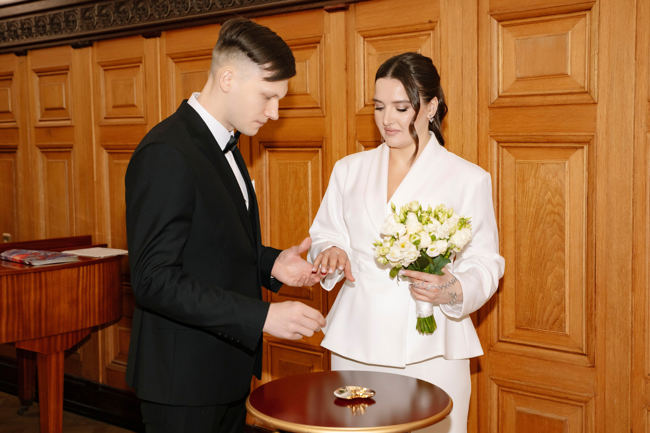 Свадебный фотограф в Москве — профессиональная фотосъемка свадьбы. Профессиональный фотограф в Москве | Заказать фотосессию и съемку