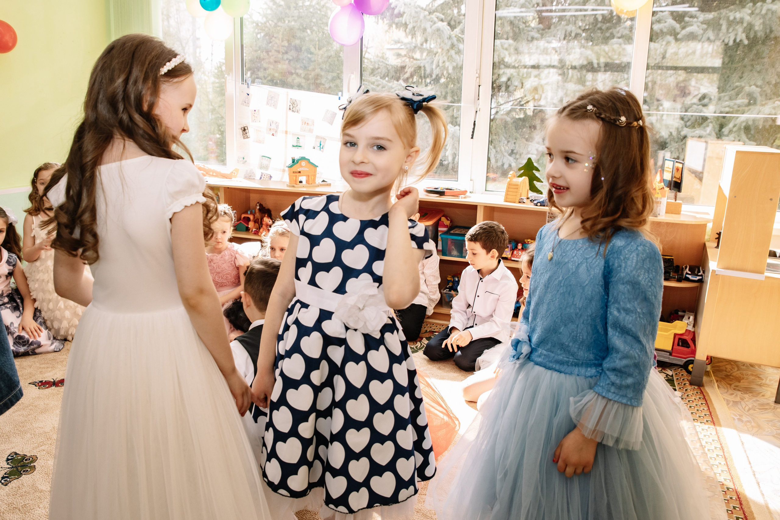 Группа «Сказка» ДС 69 Выпускной 2024. Фотограф в Москве Яна Полосина