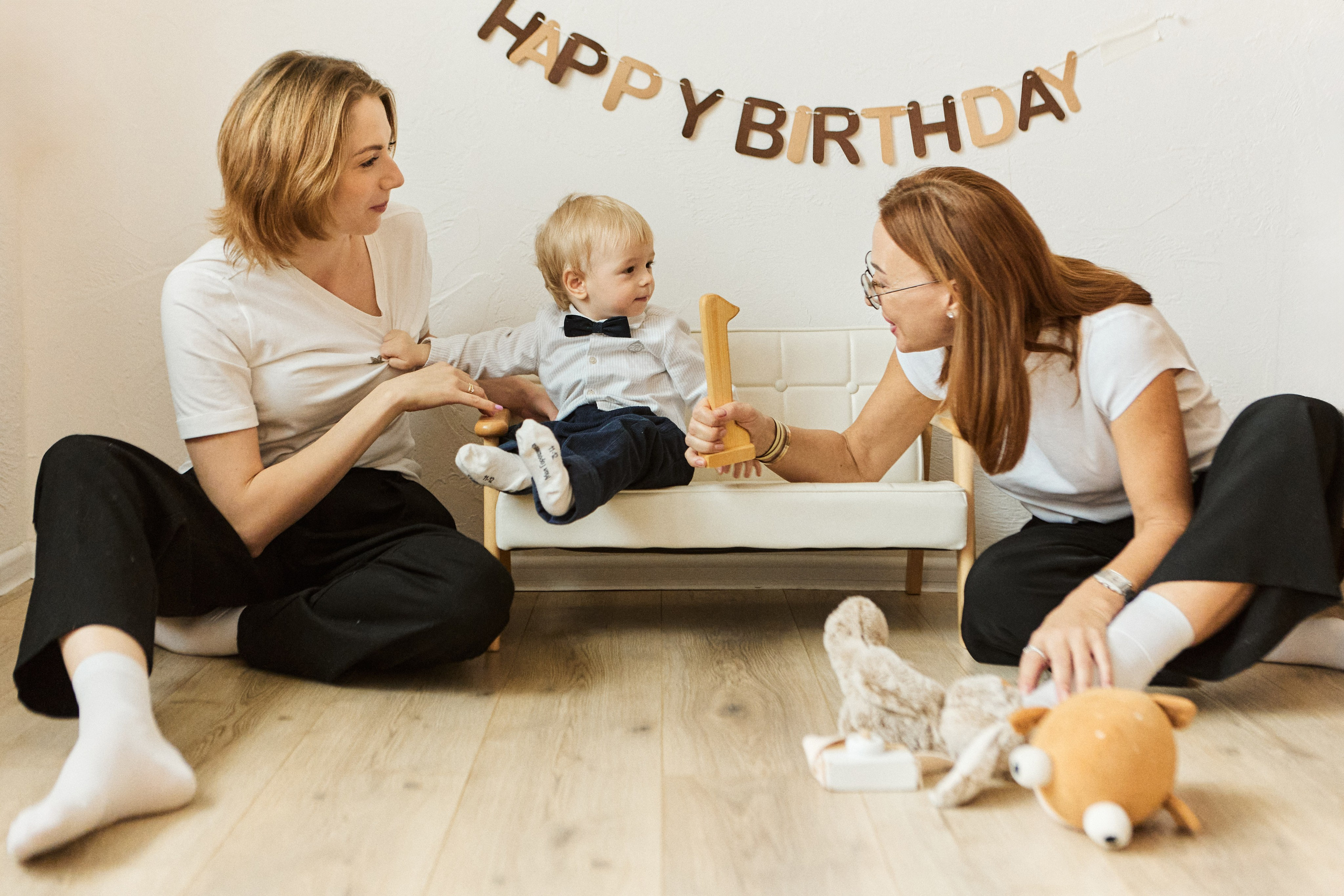 семейная фотосессия, фотограф Москва, фотограф в Москве, фотосессия с детьми, семейная фотосессия в студии, фотосессия на день рожденья, семейный фотограф, фотосессия в подарок, часовая фотосессия, идеи для семейной фотосессии, позы для семейной фотосессии, образ для семейной фотосессии, стилизация семейной фотосессии, семейная фотосессия в студии, семейная фотосессия на улице, фотосессия в студии с детьми, новогодняя фотосессия