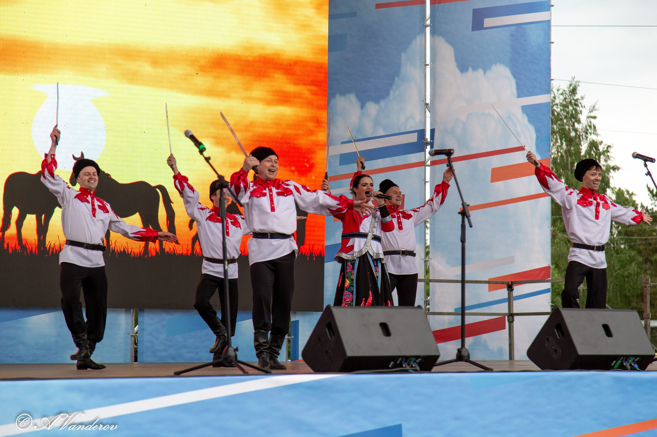 День России 12.06.2024. Фотограф Омск | Александр Вандеров